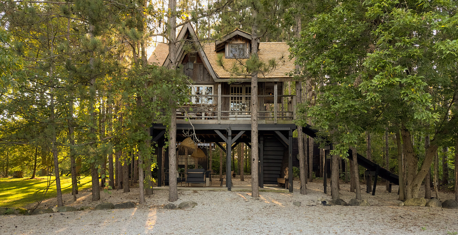 TREEHOUSE RETREAT KNOWLTON AND CO-1