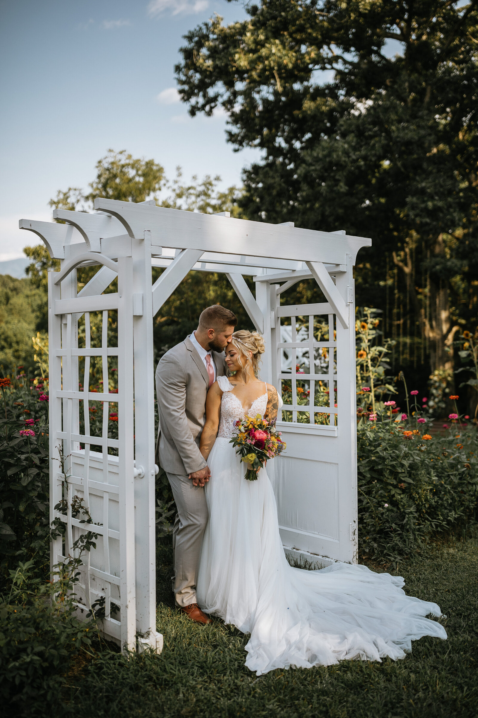 Greenwood-Oaks-Wedding-Photographer-Radiant-Mountain-Media-11