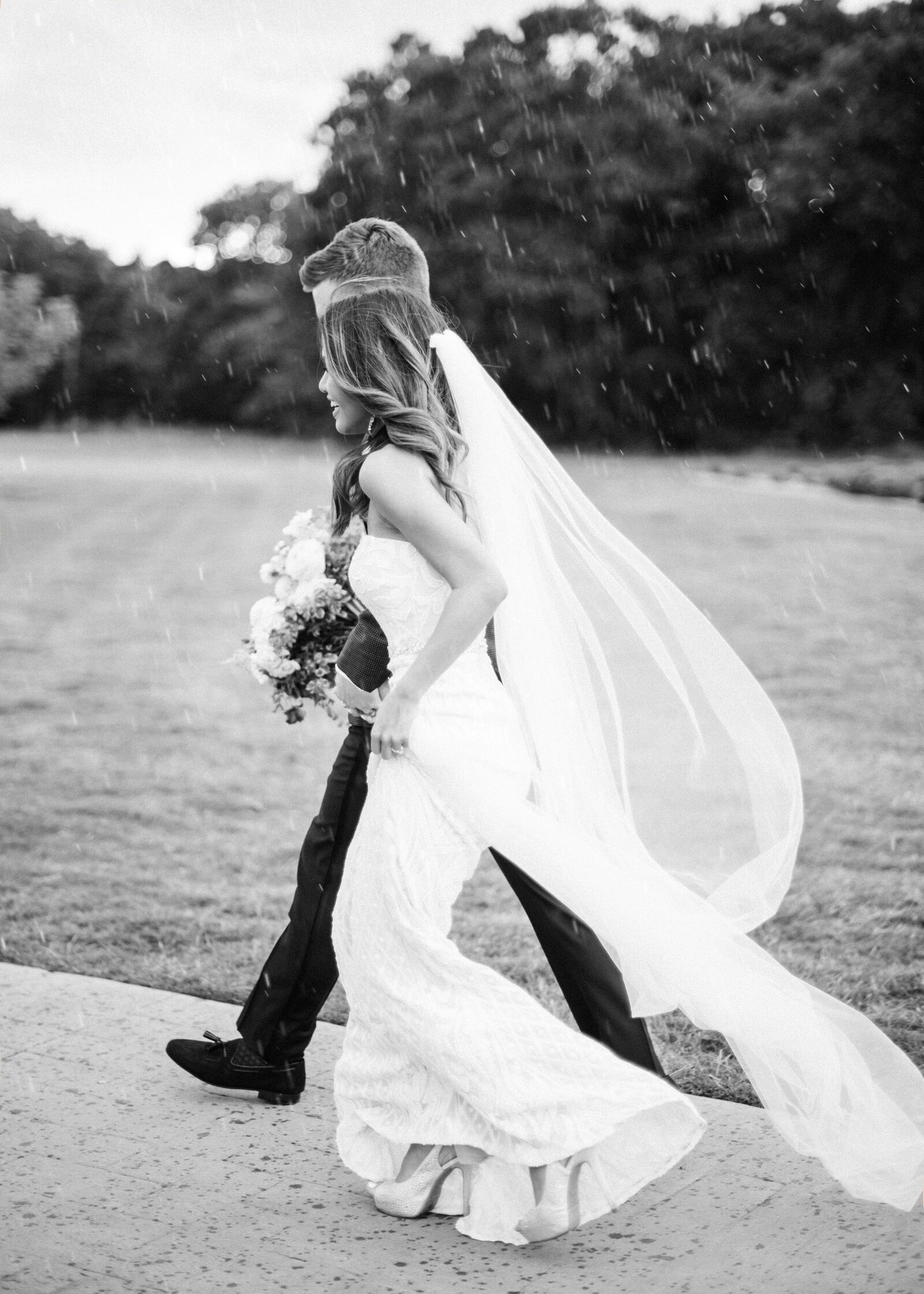 Austin Luxury Wedding Photographer Neva Michelle Photography_0078