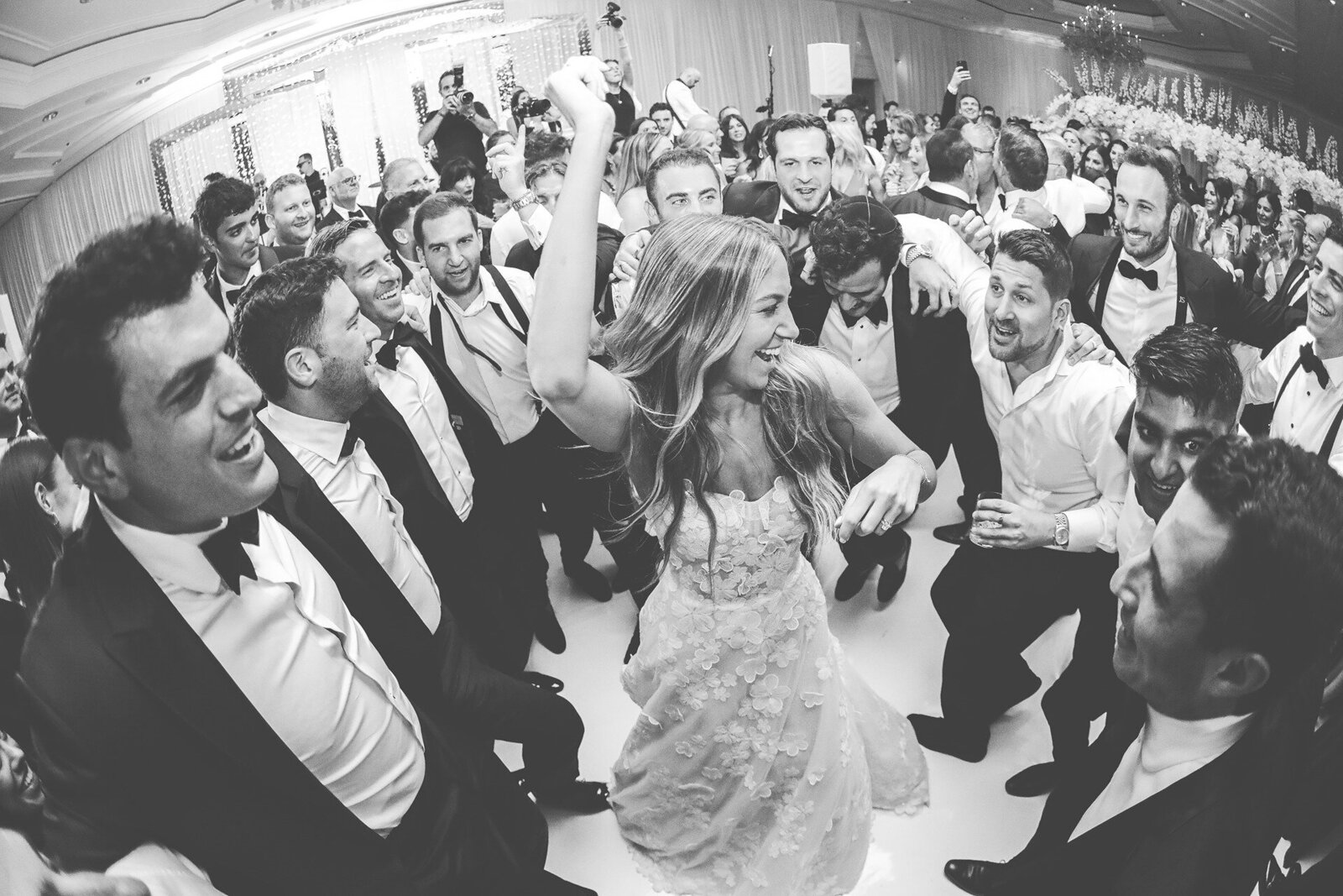wedding-reception-dancing-the-eau-2