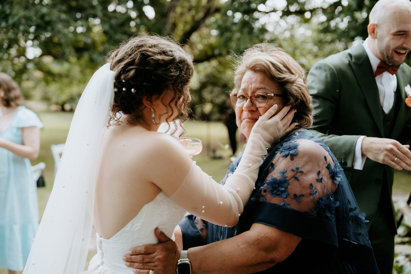 2024-12-14-Nikeisha + Jonathan Tennent Mewburn Park Homestead Wedding Daisy + Pine GIFs-507