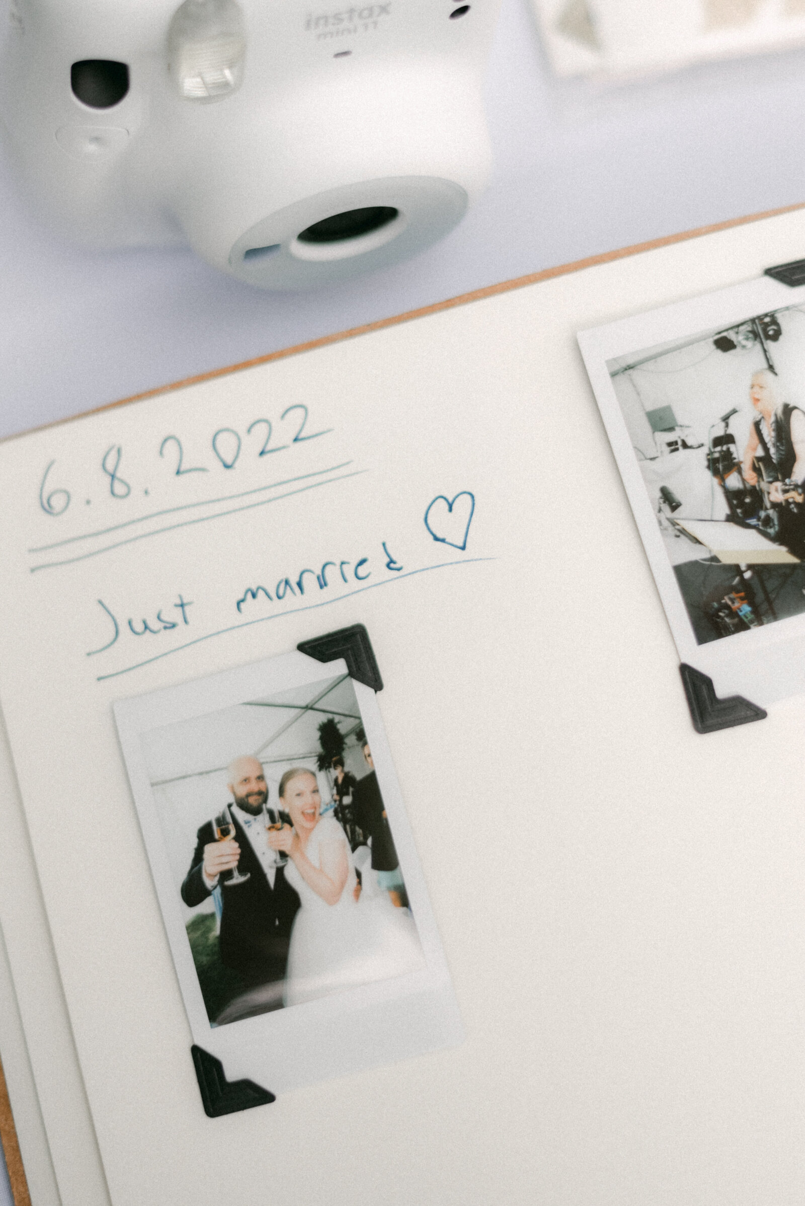 Photograph of the wedding  reception  of an international wedding  in Finland by photographer Hannika Gabrielsson