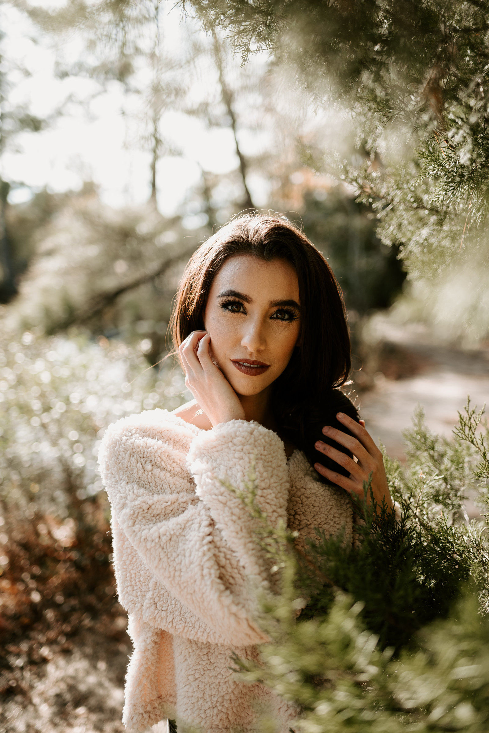 feeling myself white fuzzy sweater