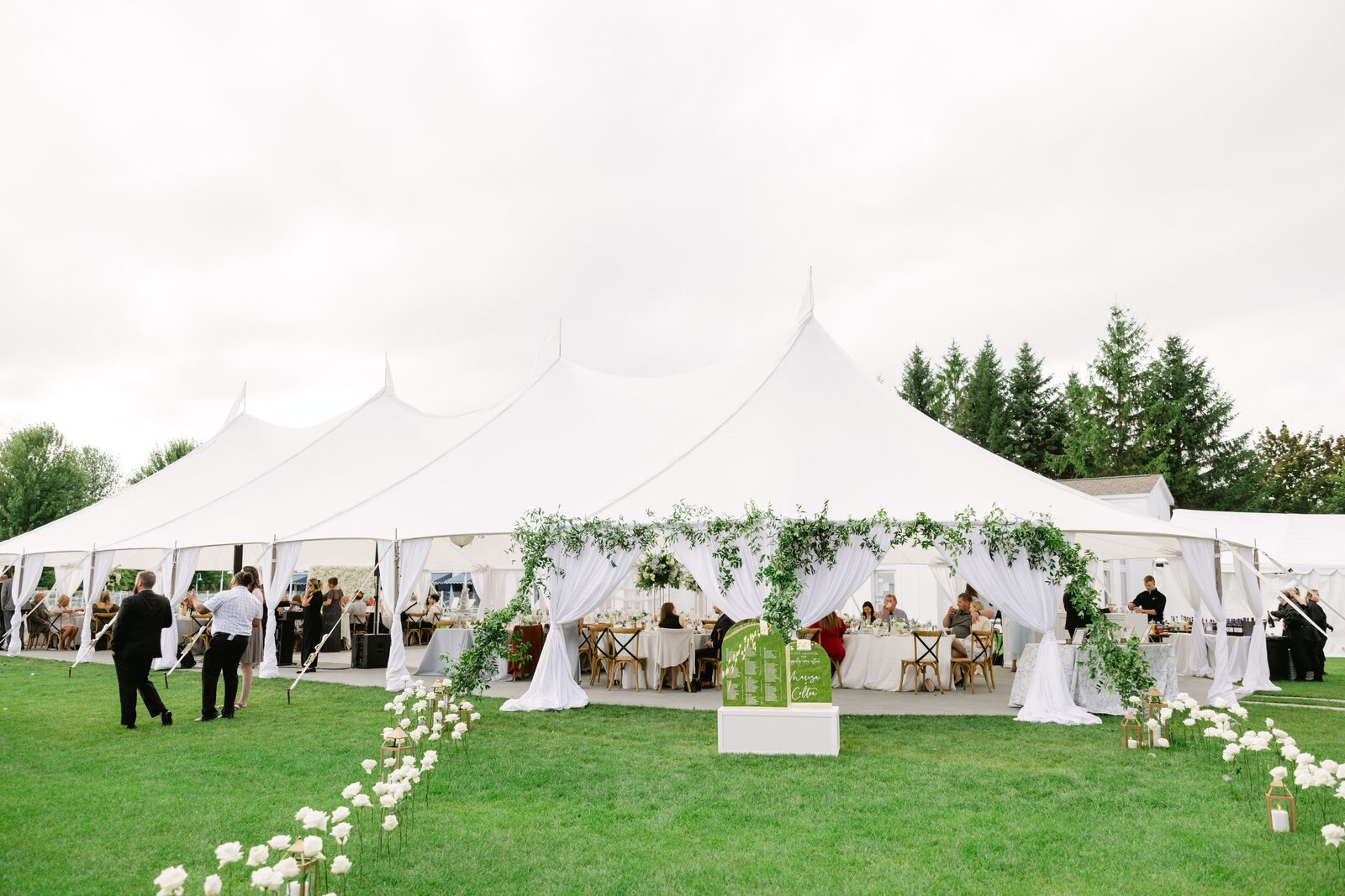 Tented-Bay-Harbor-Wedding-Michigan-Breanne-Rochelle-Photography91