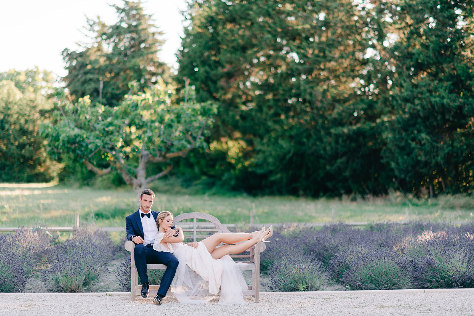 MorganeBallPhotography-WorkshopChristopheSerrano-MariageProvence-Partie02-MasdAvrieux-08-couplelavande-104-1339