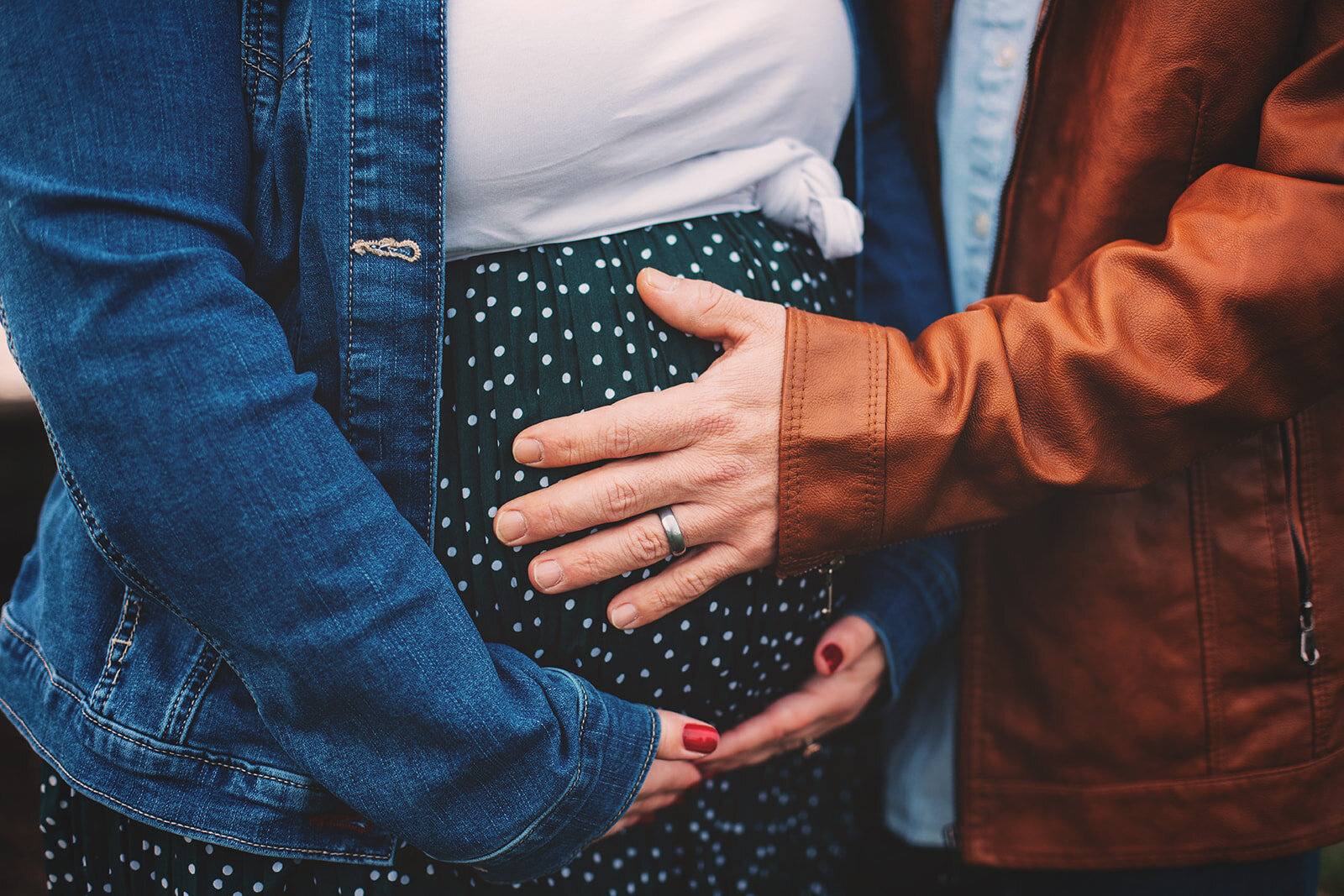 WhitneyBairdPhoto_SikesMaternitySession2020_245r