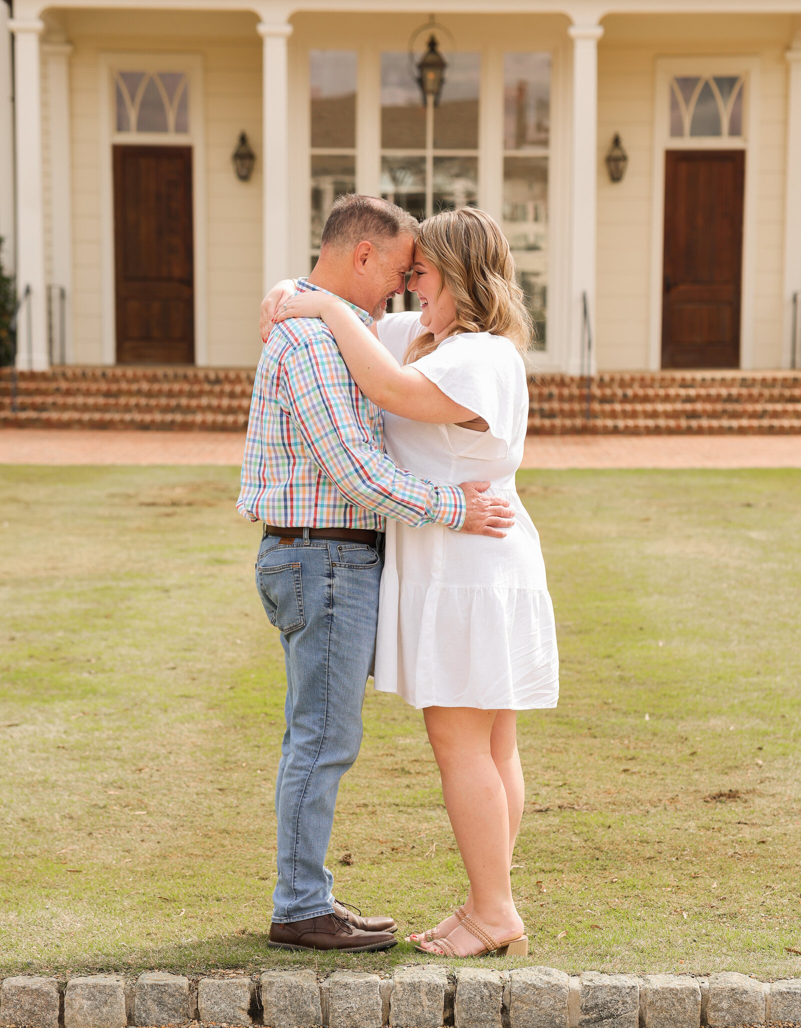 Old-Town-Columbus-Georgia-Engagement-Photographer-Amanda-Richardson-Photography