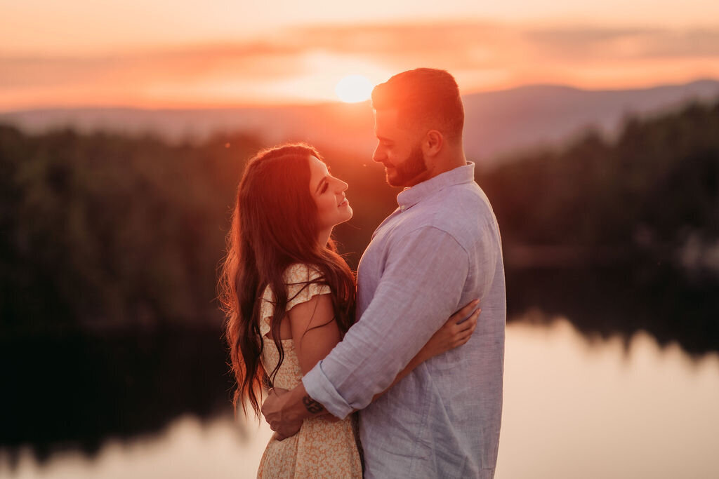 NJ-ENGAGEMENT-PHOTOGRAPHER-MINNEWASKA-STATE-PARK-PRESERVE-NEW-YORK_SRMZ_9102152