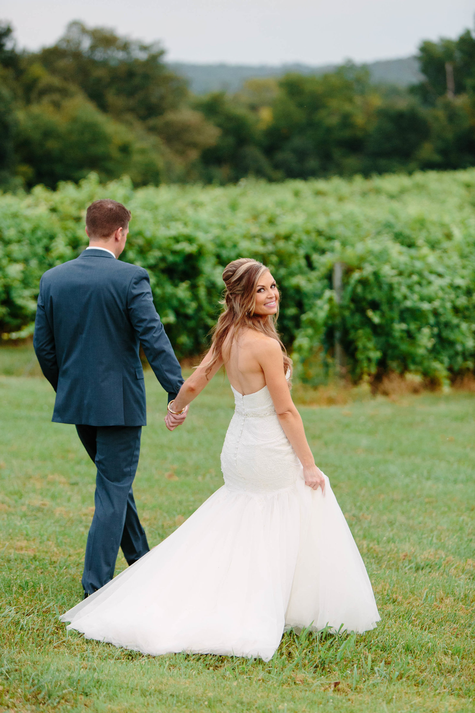 160_Black_tie_Ritz_Chase_outdoor_chaumette_silver_oaks_catholic_church_wash_u_top_of_the_rock_vineyard_country_club_st_albans