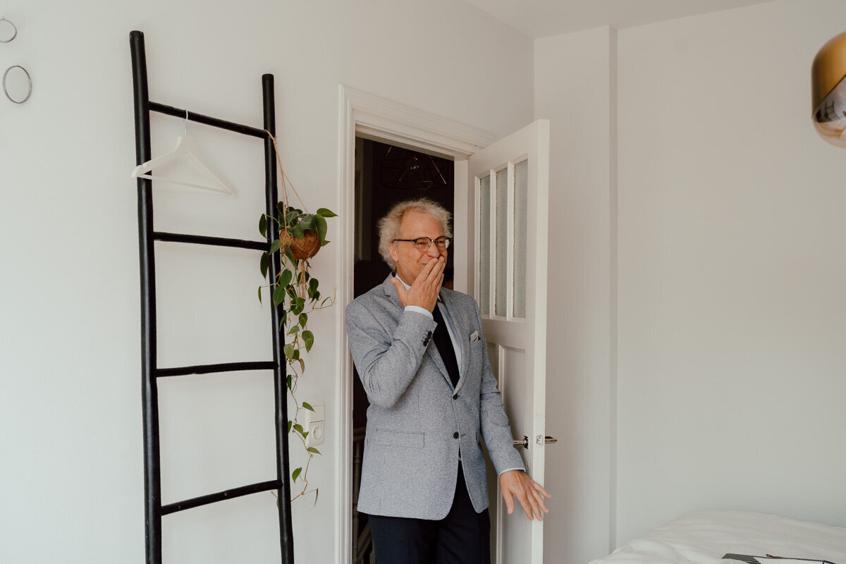 First look ouder trouwfoto