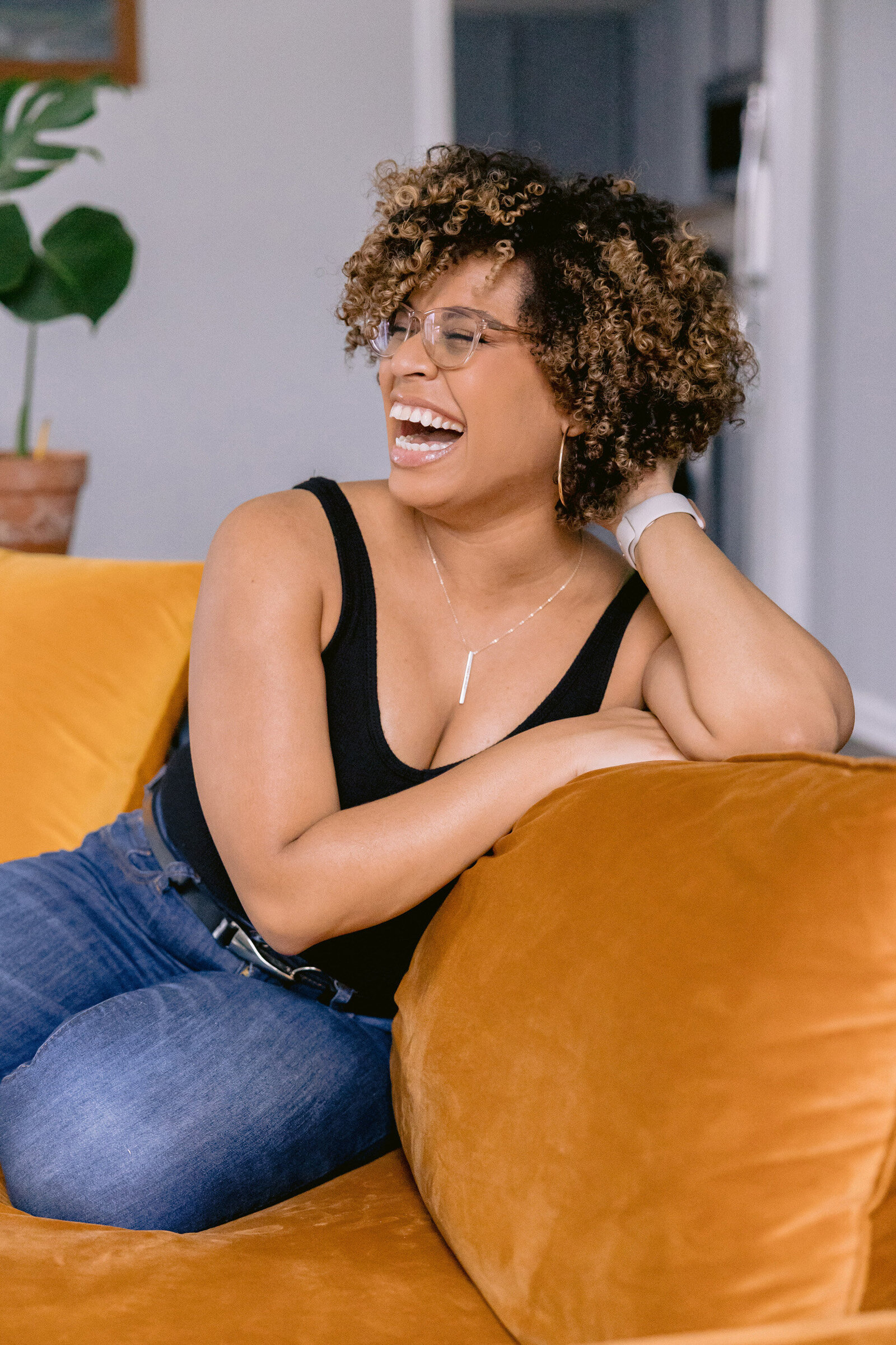 ArianaTenine-12-22-15