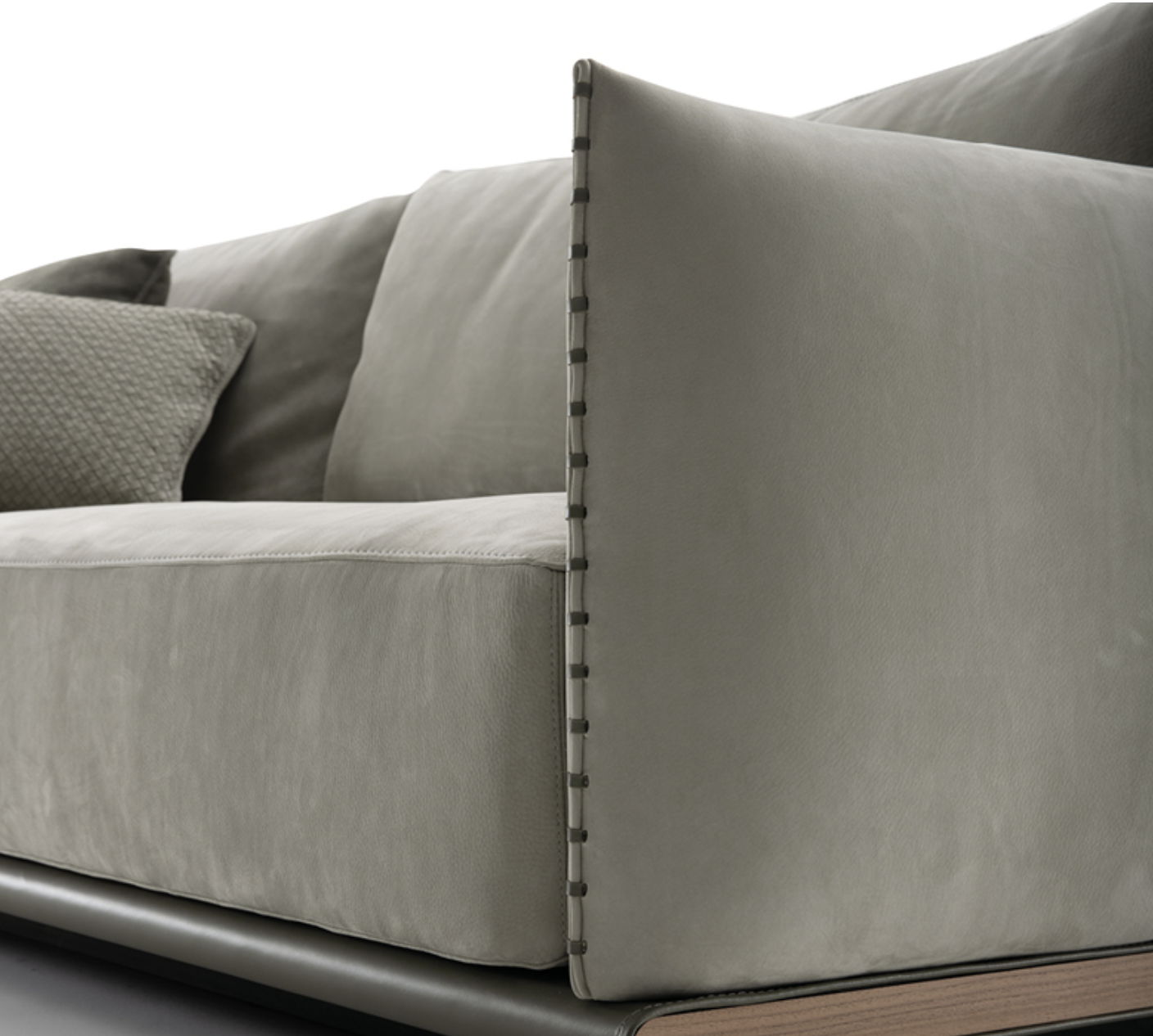 Ulivi_Zigler couch_hi_res