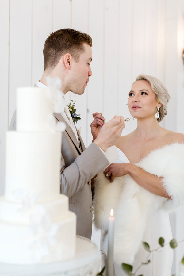 willow-brooke-farm-wedding-photographer-alexandra-robyn-red-wing-MN-331