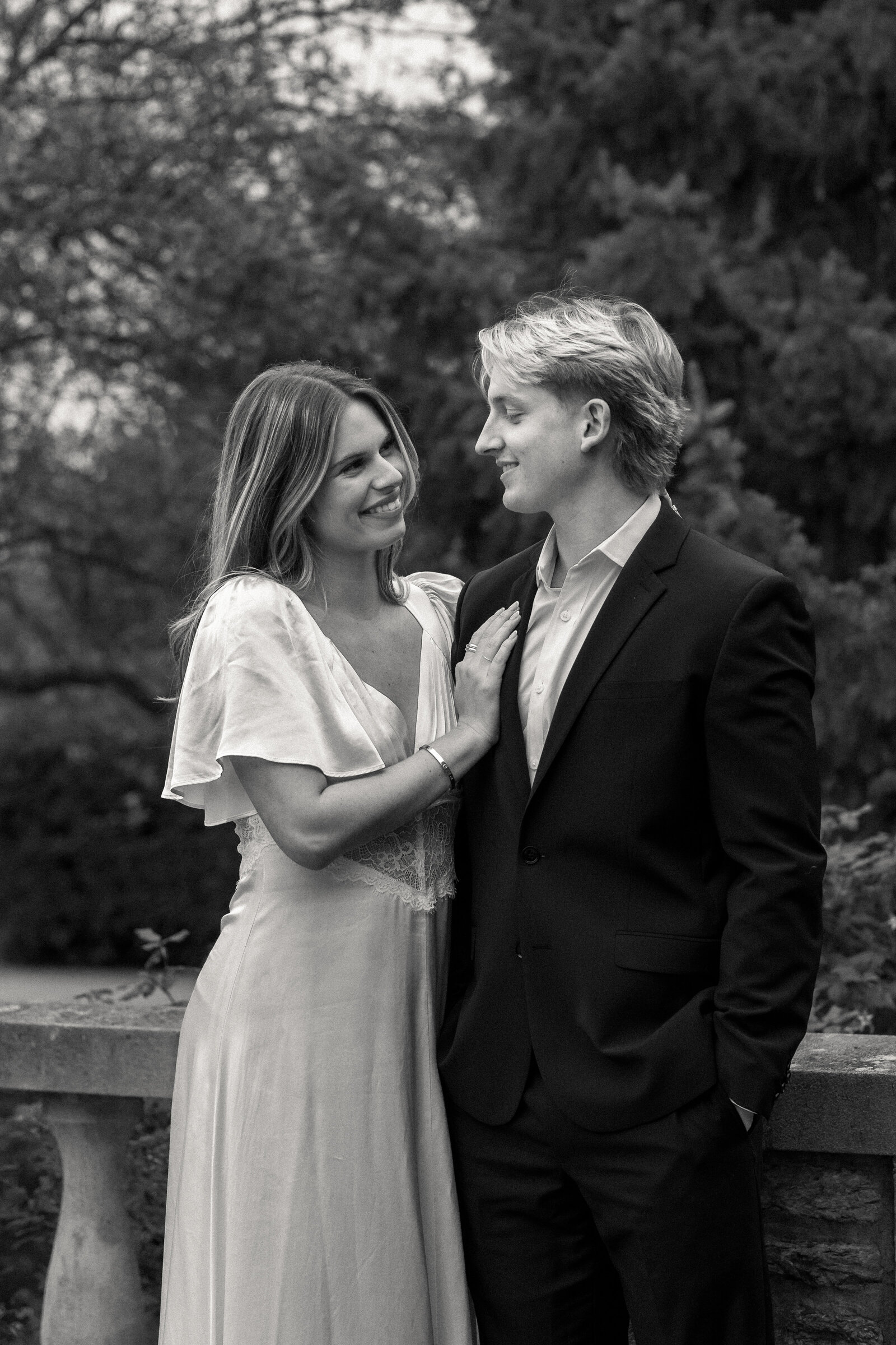 AbbyDutraPhotography_E&FEngagement_Sneaks-8