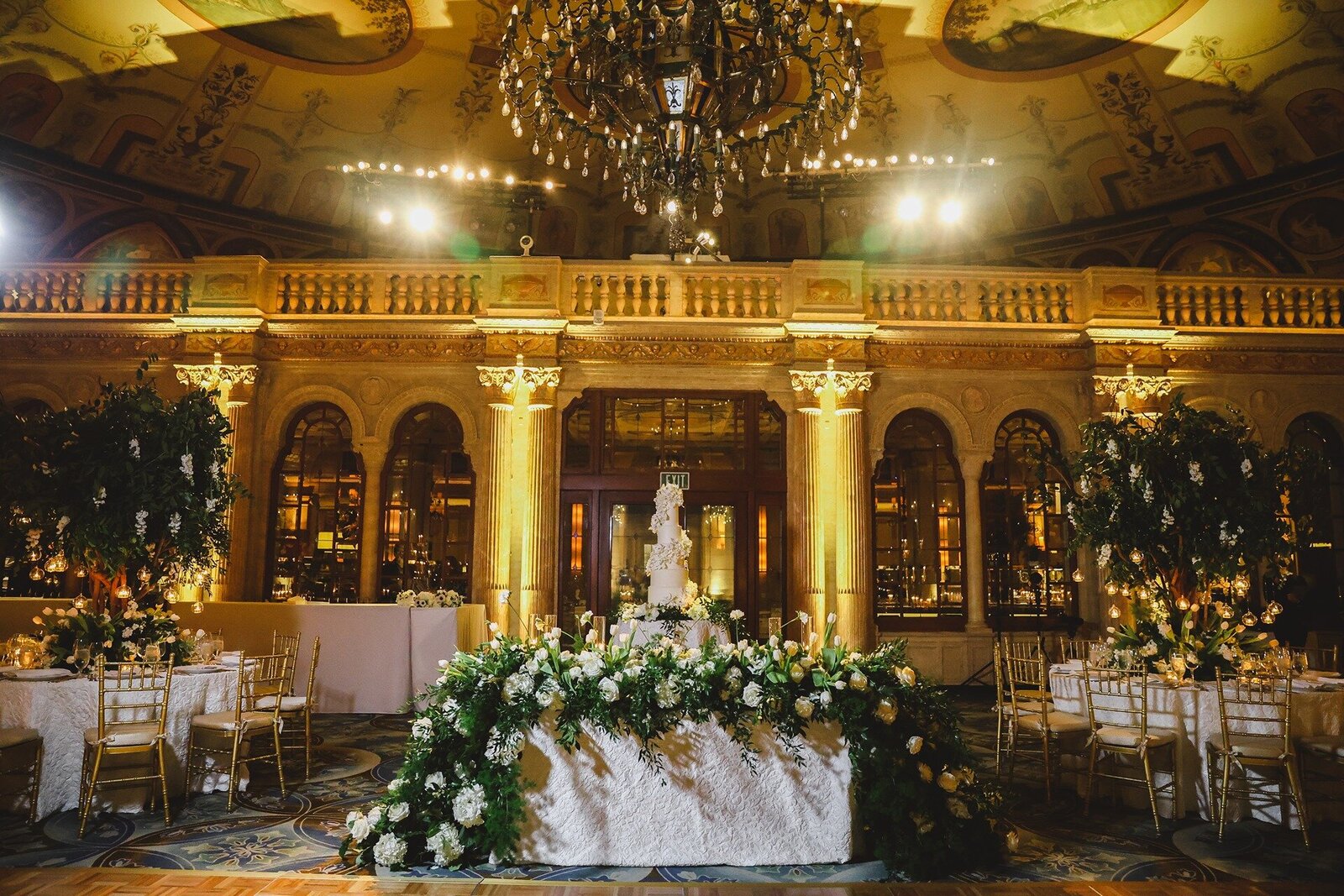 reception-details-the-breakers-3