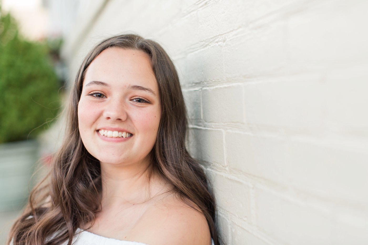 summer-main- street-village-of-pittsford-new-york-senior-portrait-13