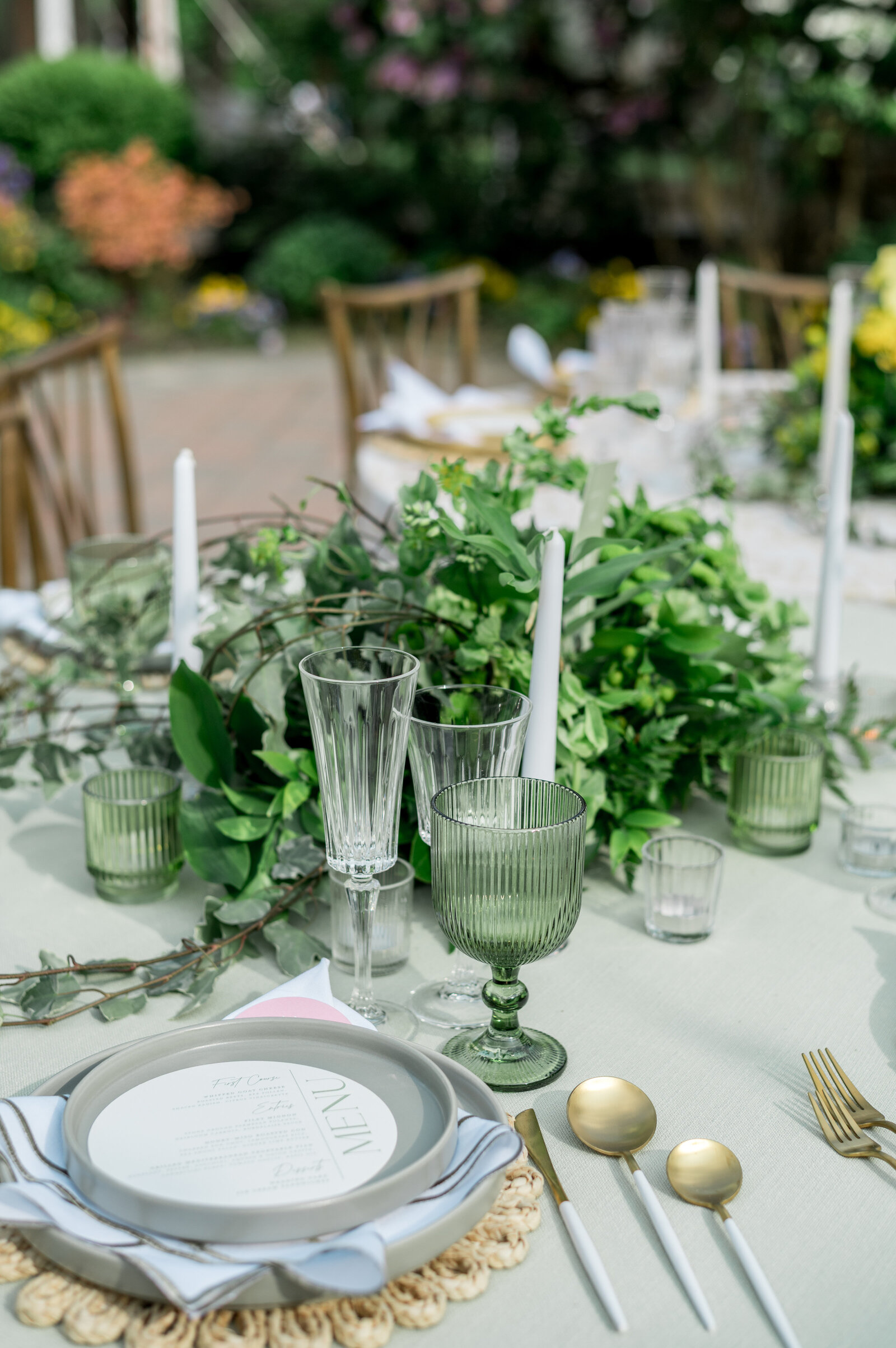 Green Wedding Table Decor Inspiration
