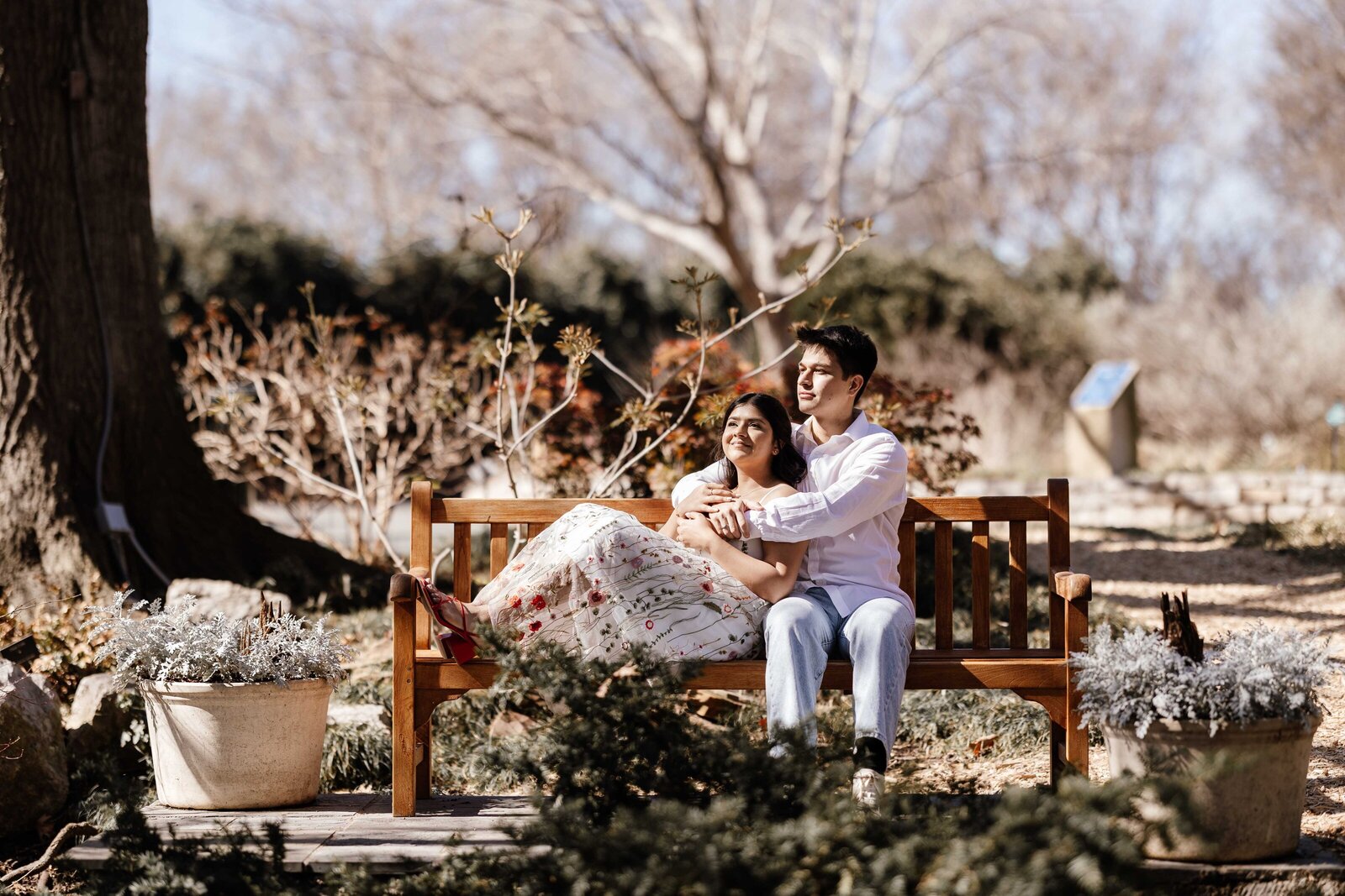 Romantic-couple-photoshoot-dallas