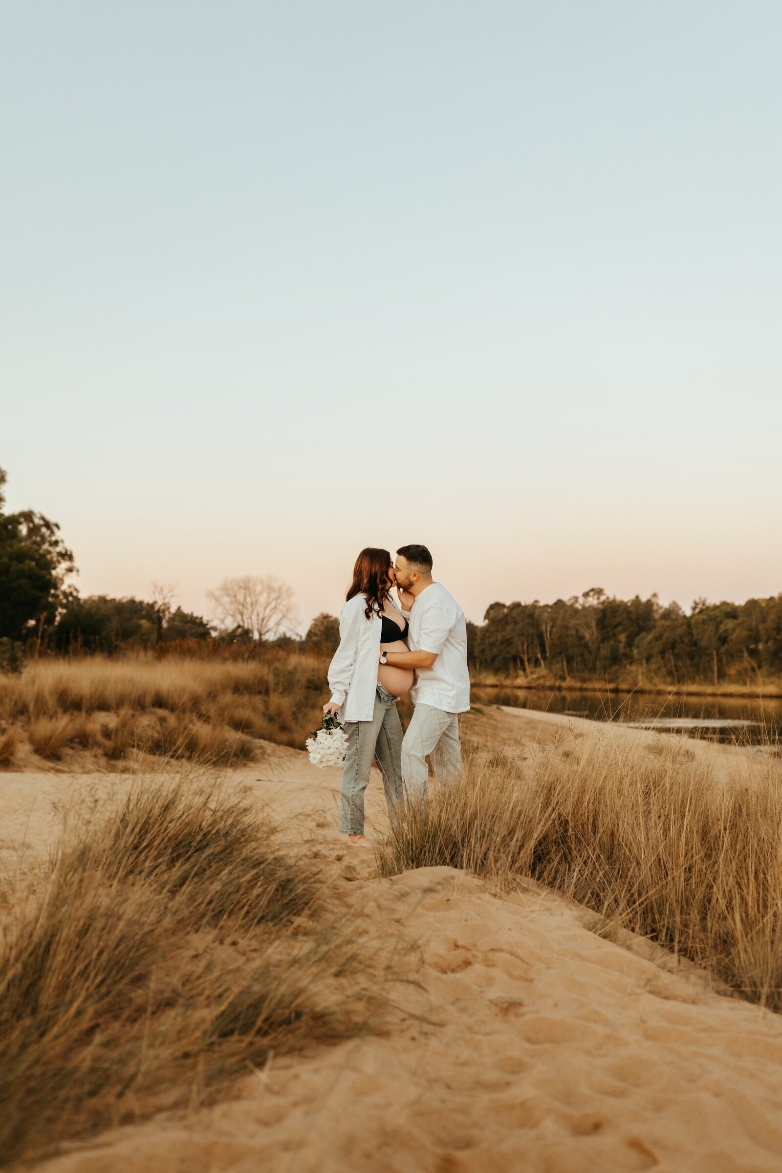 maternity-session-hawkesbury-celebrating-new-life