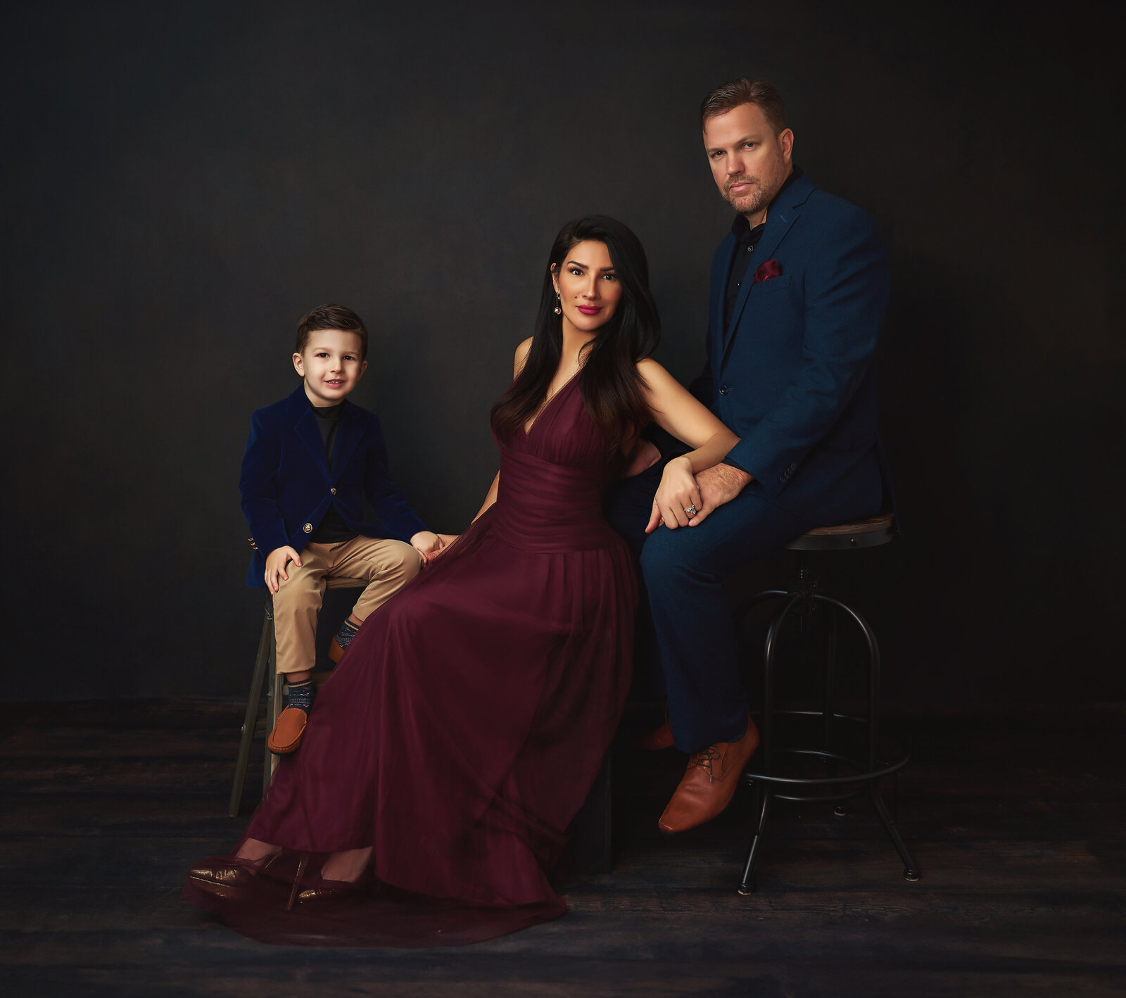 atlanta-best-award-winning-family-portrait-studio-formal-royal-fancy-vanity-fair-fine-art-multi-generation-photography-photographer-twin-rivers-06