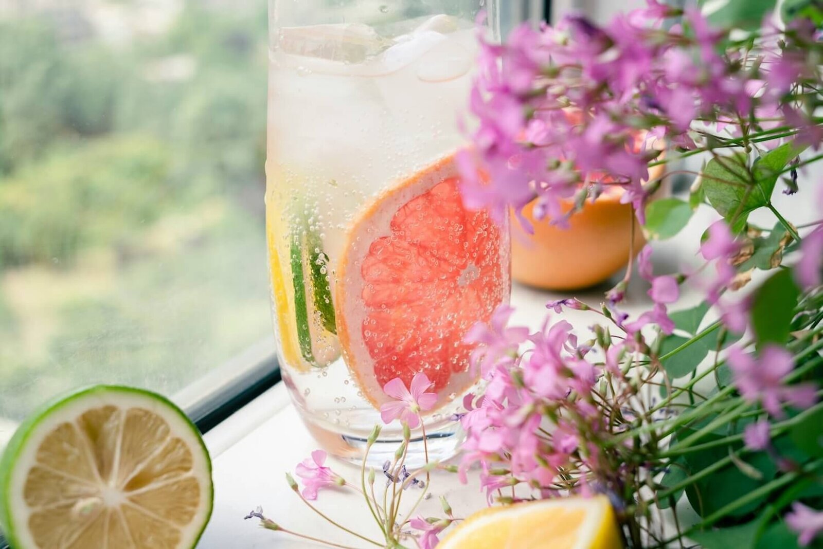 summer signature drinks party