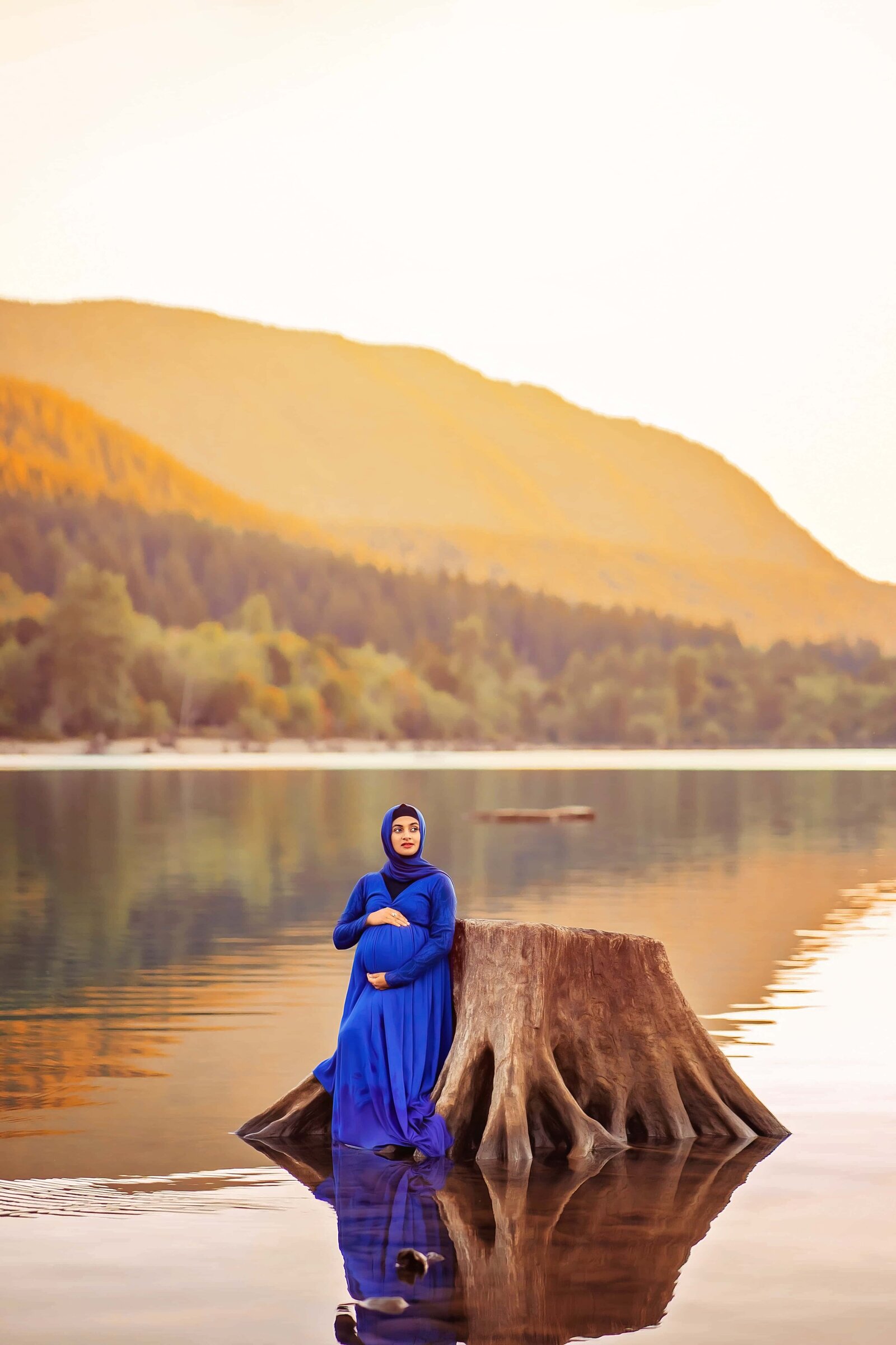 Hijab Muslim Maternity Photographer Seattle