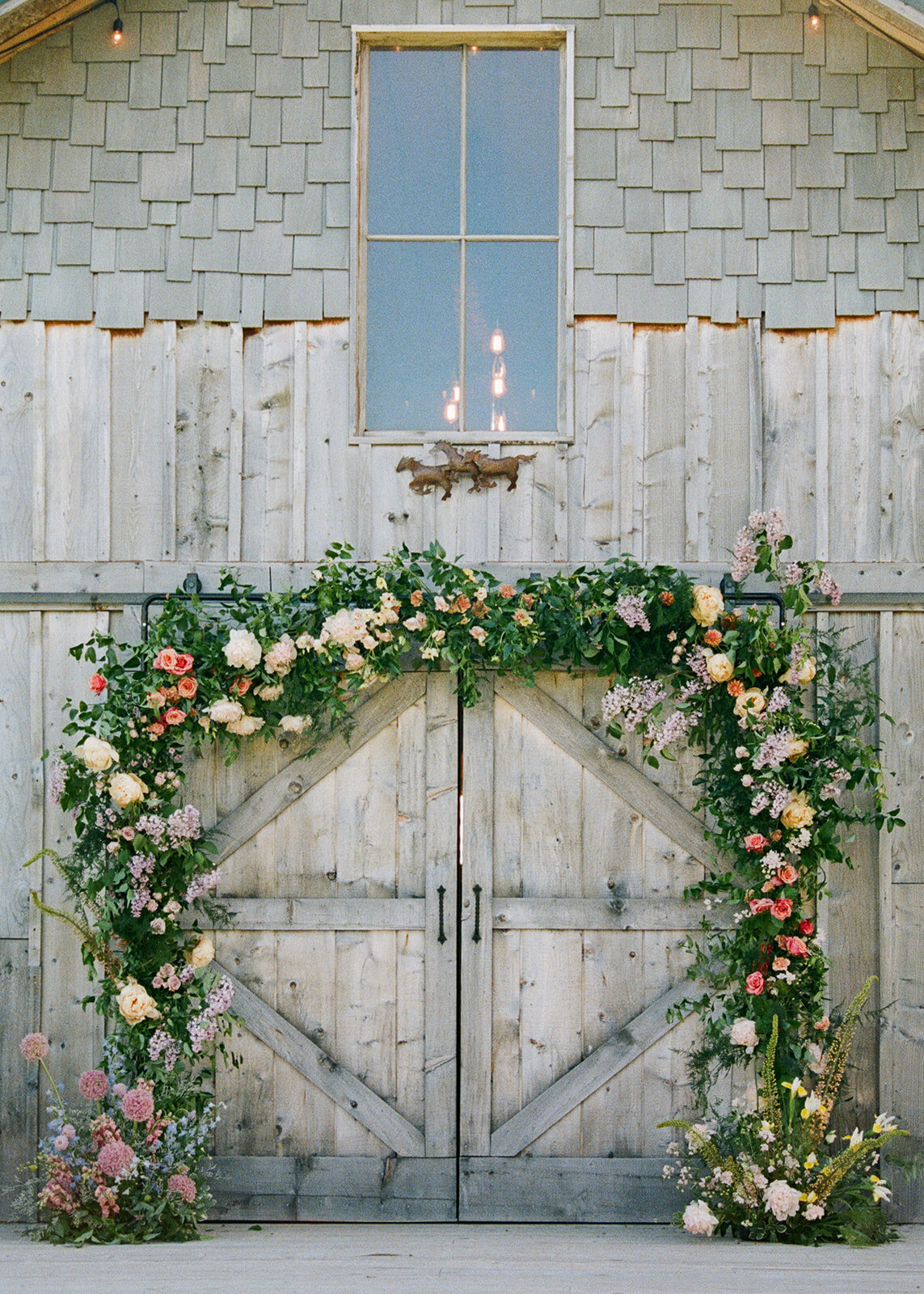 zoya-dawn-alaska-film-wedding-photographer-24