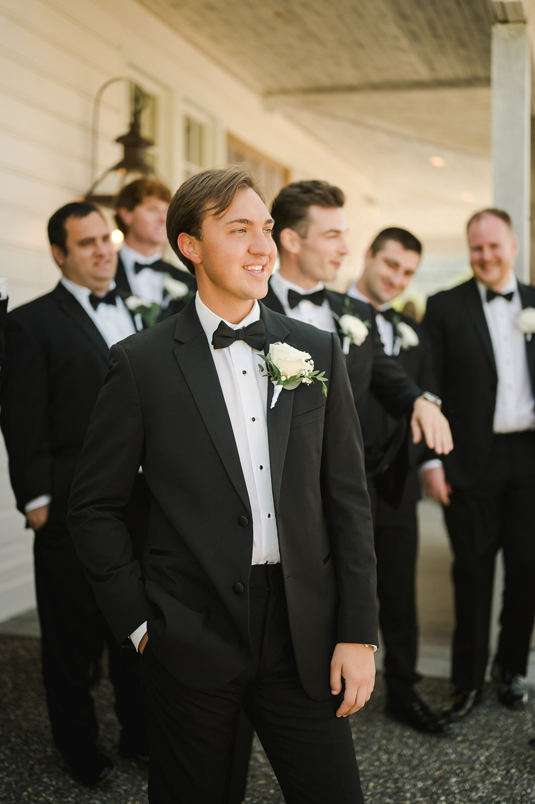 groom-men-black-suits