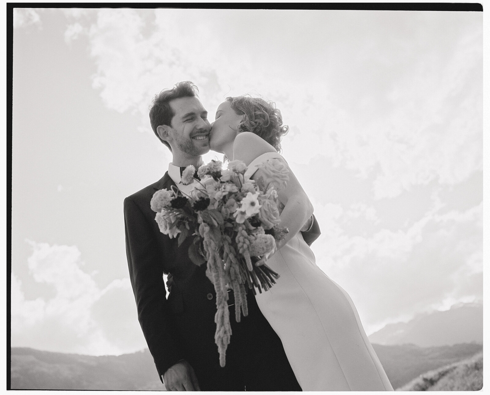 Glenorchy-Elopement-Zara-Staples-Film-Photographer-43