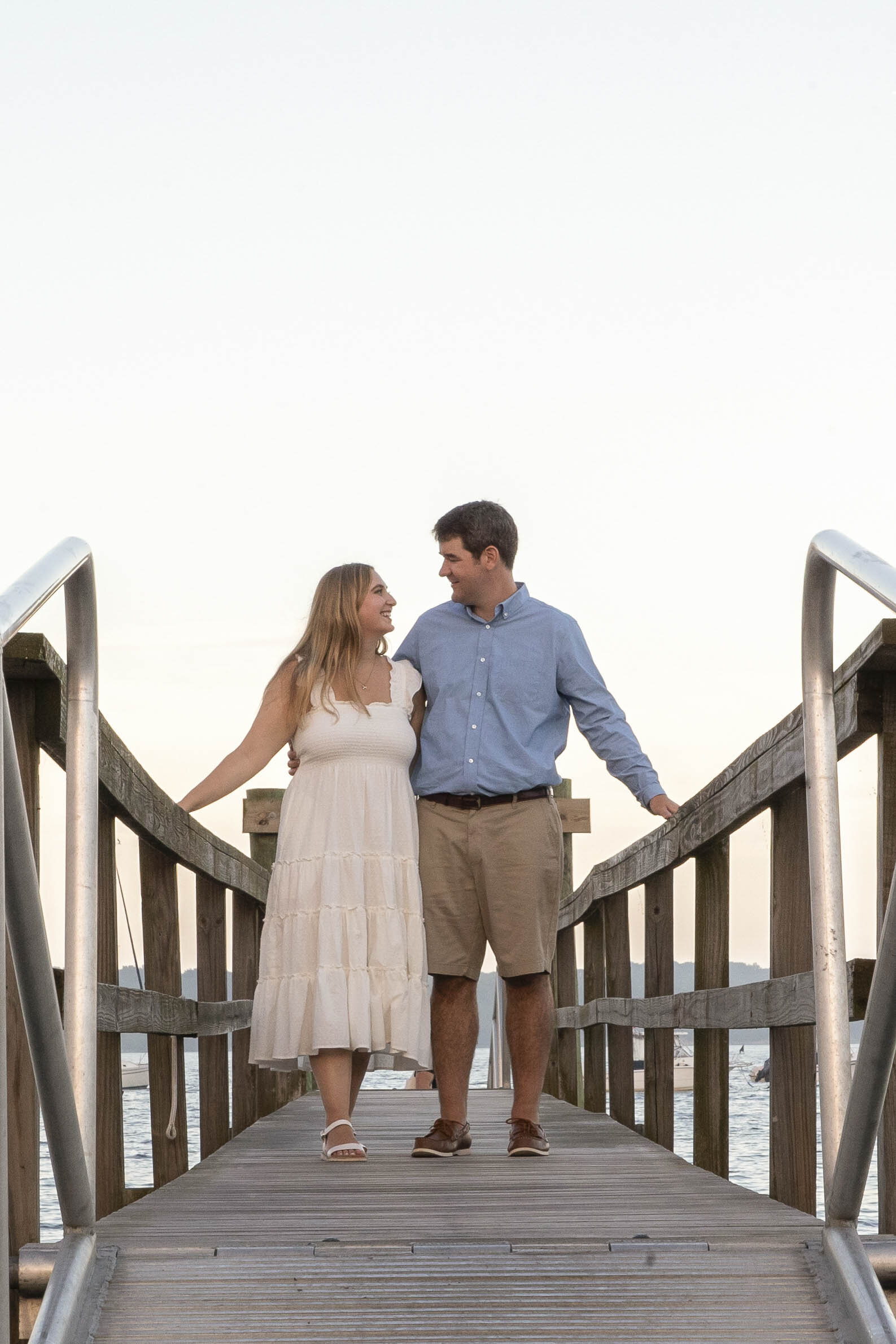 Jameston-Rhode-Island-Engagement-Session_Christina-Curt _4