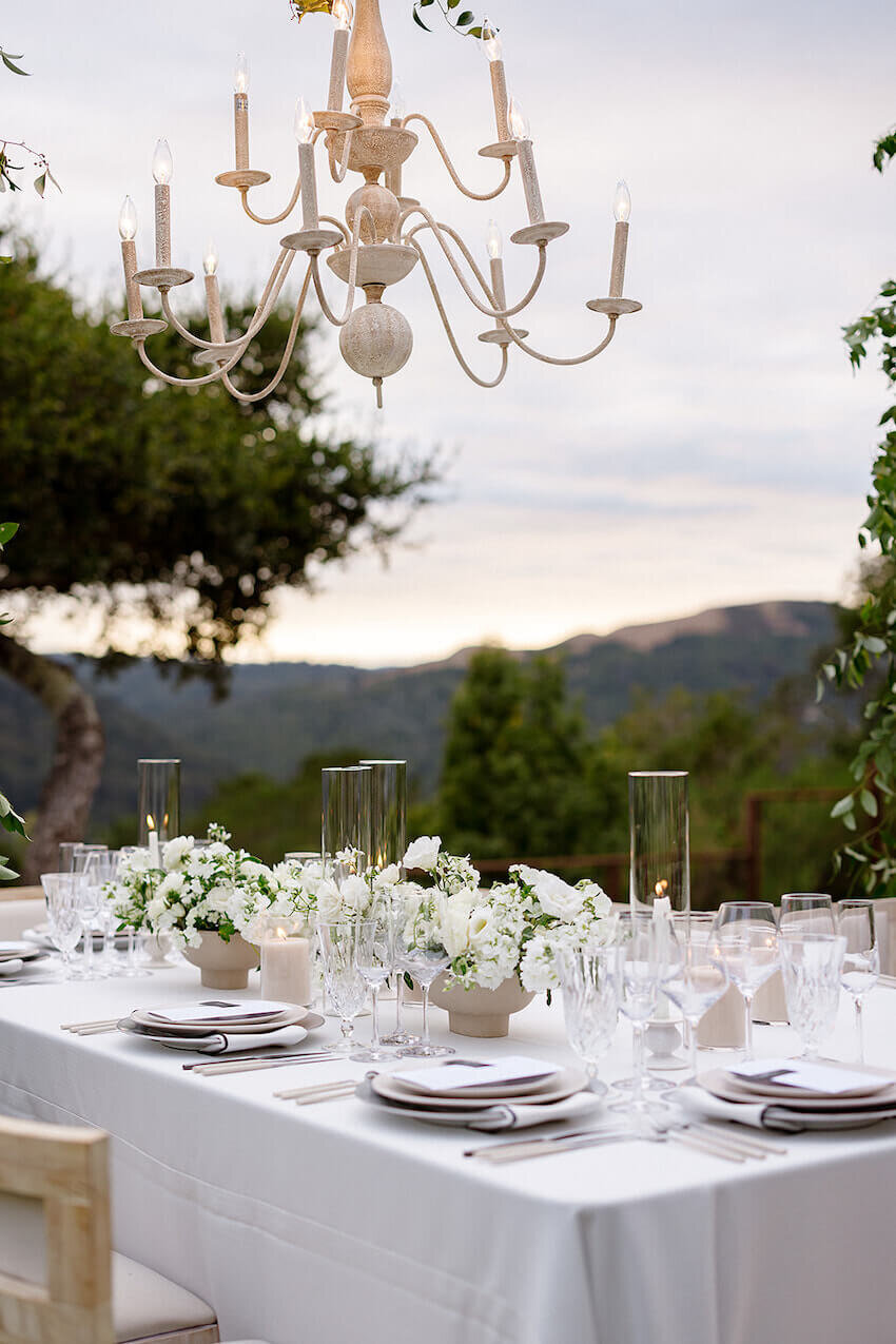 intimate-luxury-backyard-wedding-42