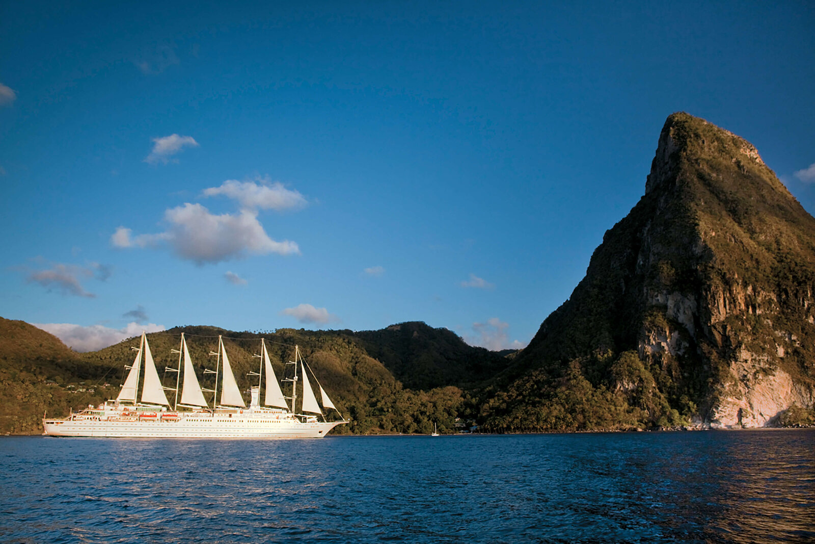 SU_D_St__Lucia_002_vpivn4
