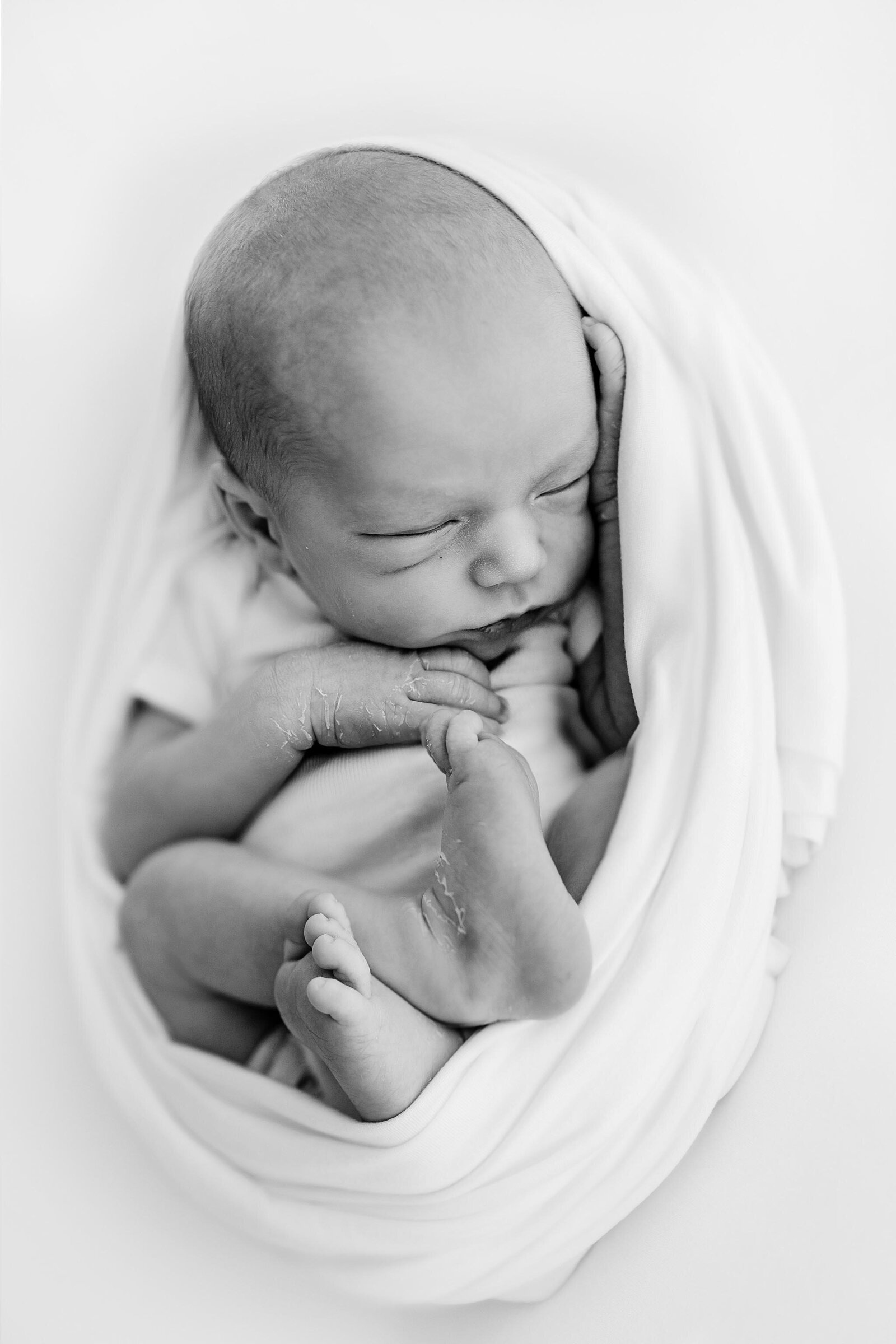 Navarre-Newborn-Photographer-31
