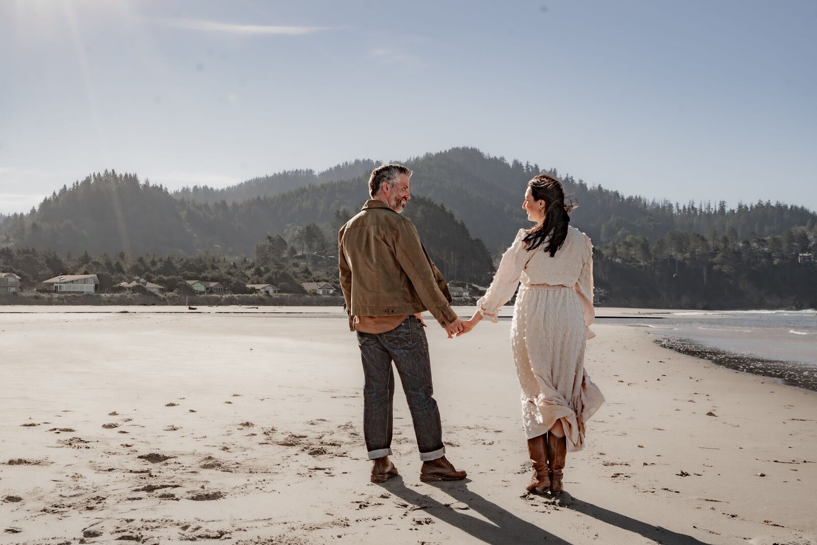 Engagement Photographer in Lincoln City Oregon 