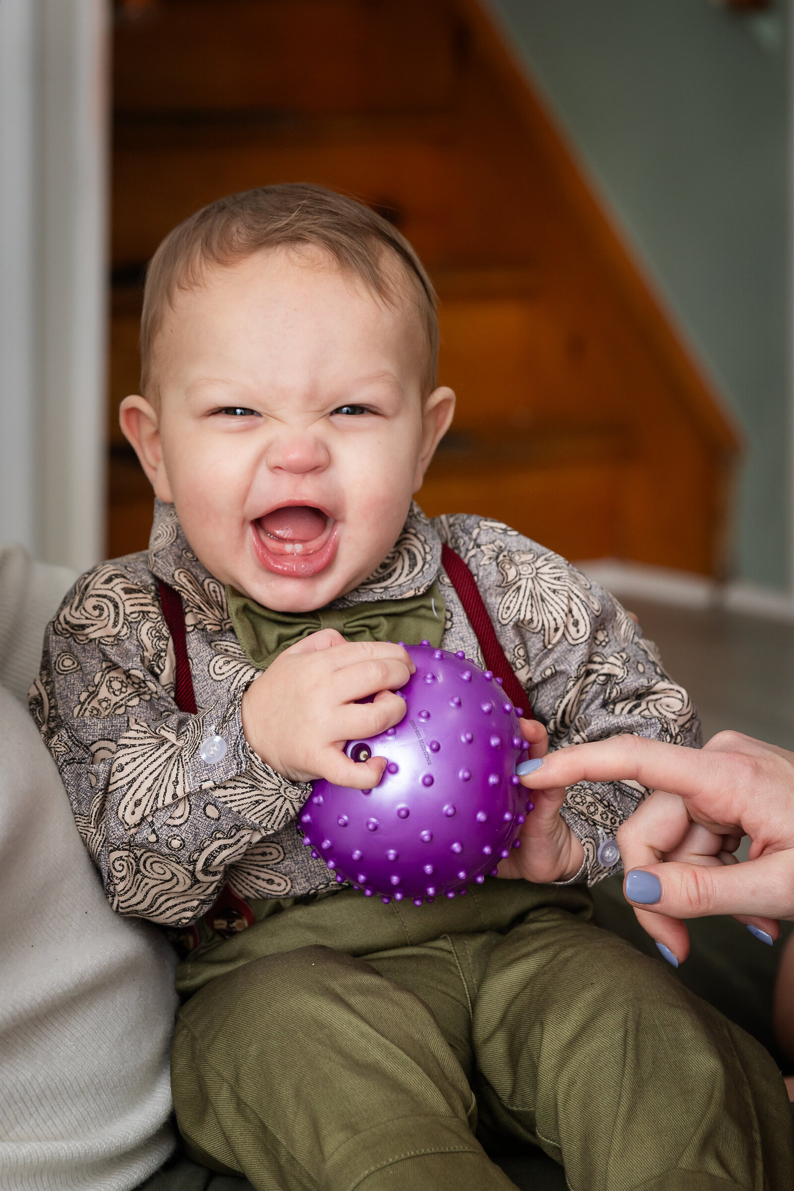 laughing-baby-essex-county-nj-family-photographers