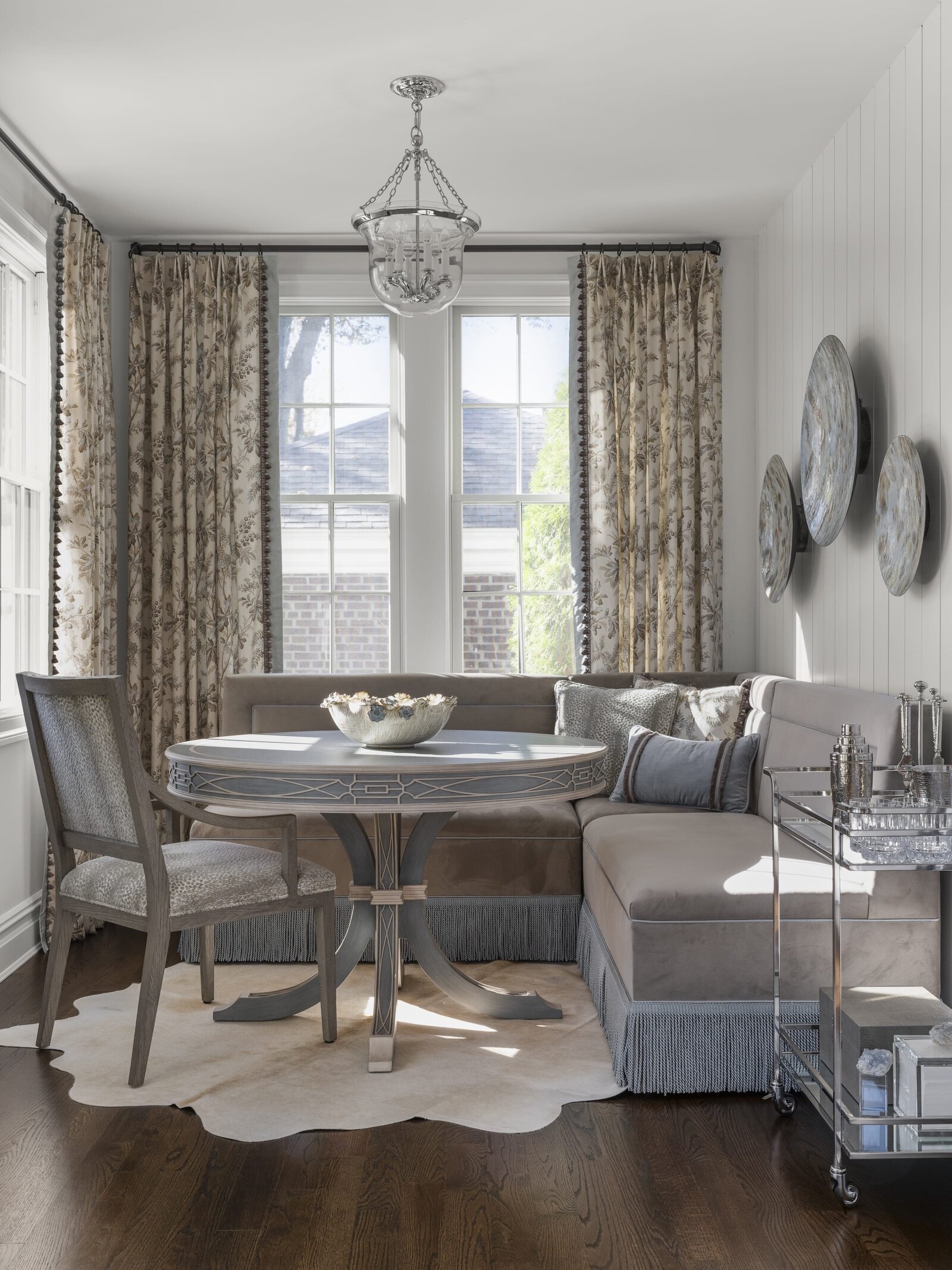 candra lynn interiors ocean port project breakfast nook with blue accents