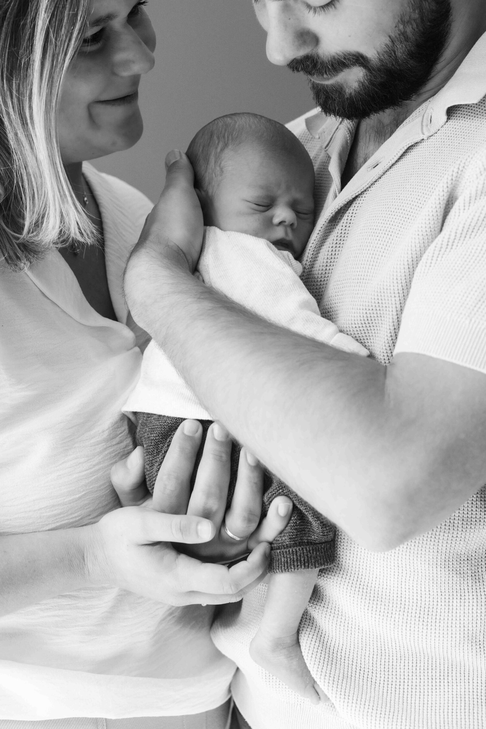 Getframedphotography25-newbornHW-12