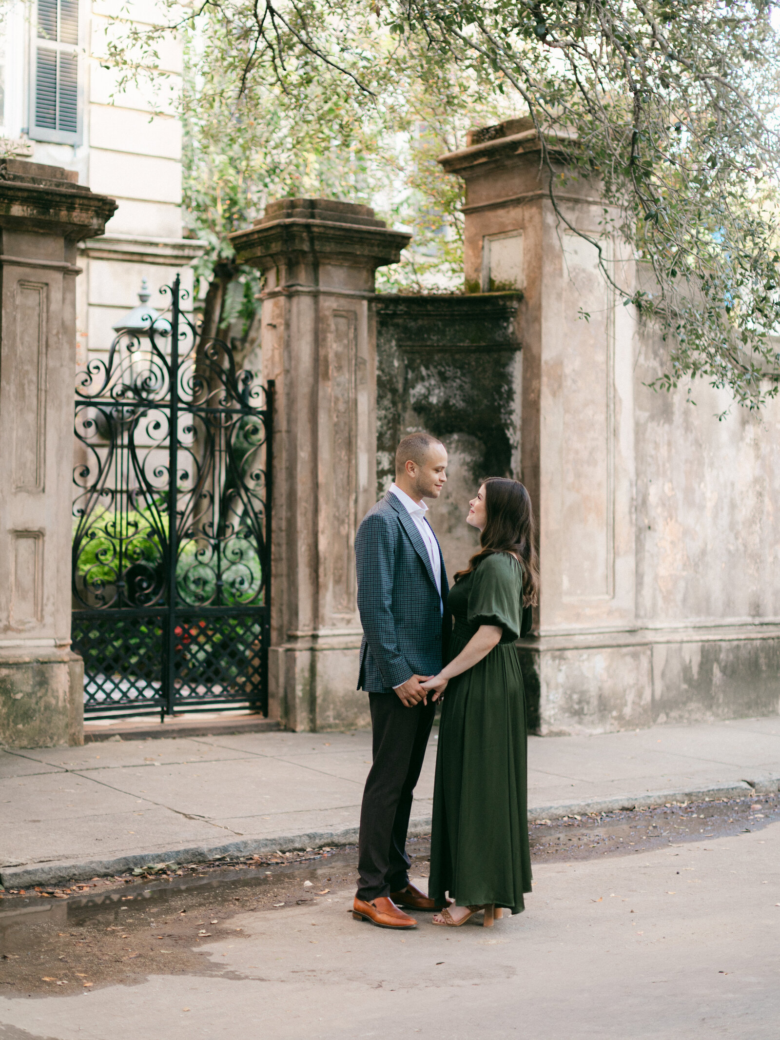 392-torianna-brooke-portraiture-fall-charleston-engagement-session-maddie-adran