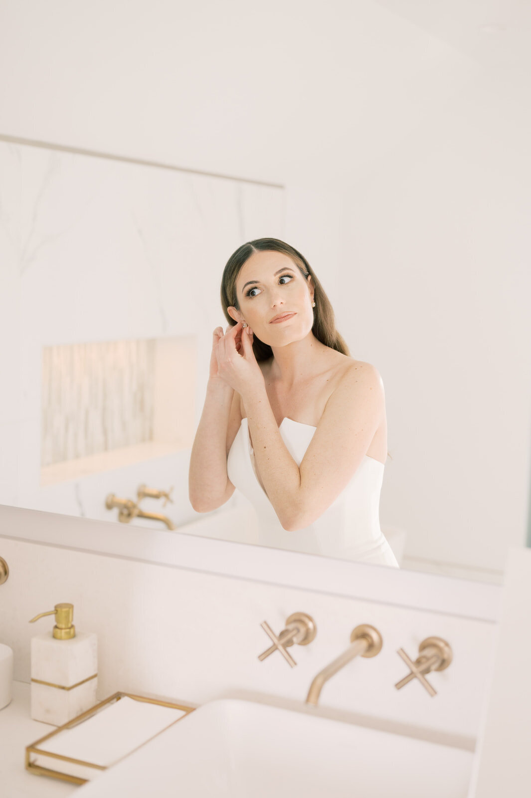 2022.02.19_AlexisRahulStyledShoot-35