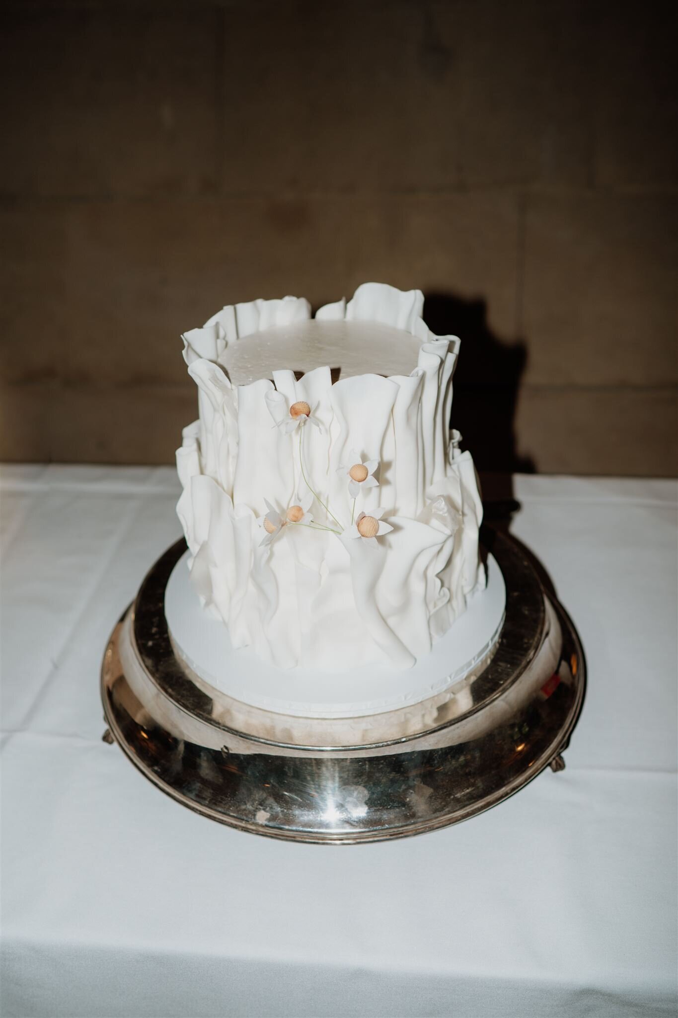 Modern wedding cake for a wedding at Lincolns Inn MCR