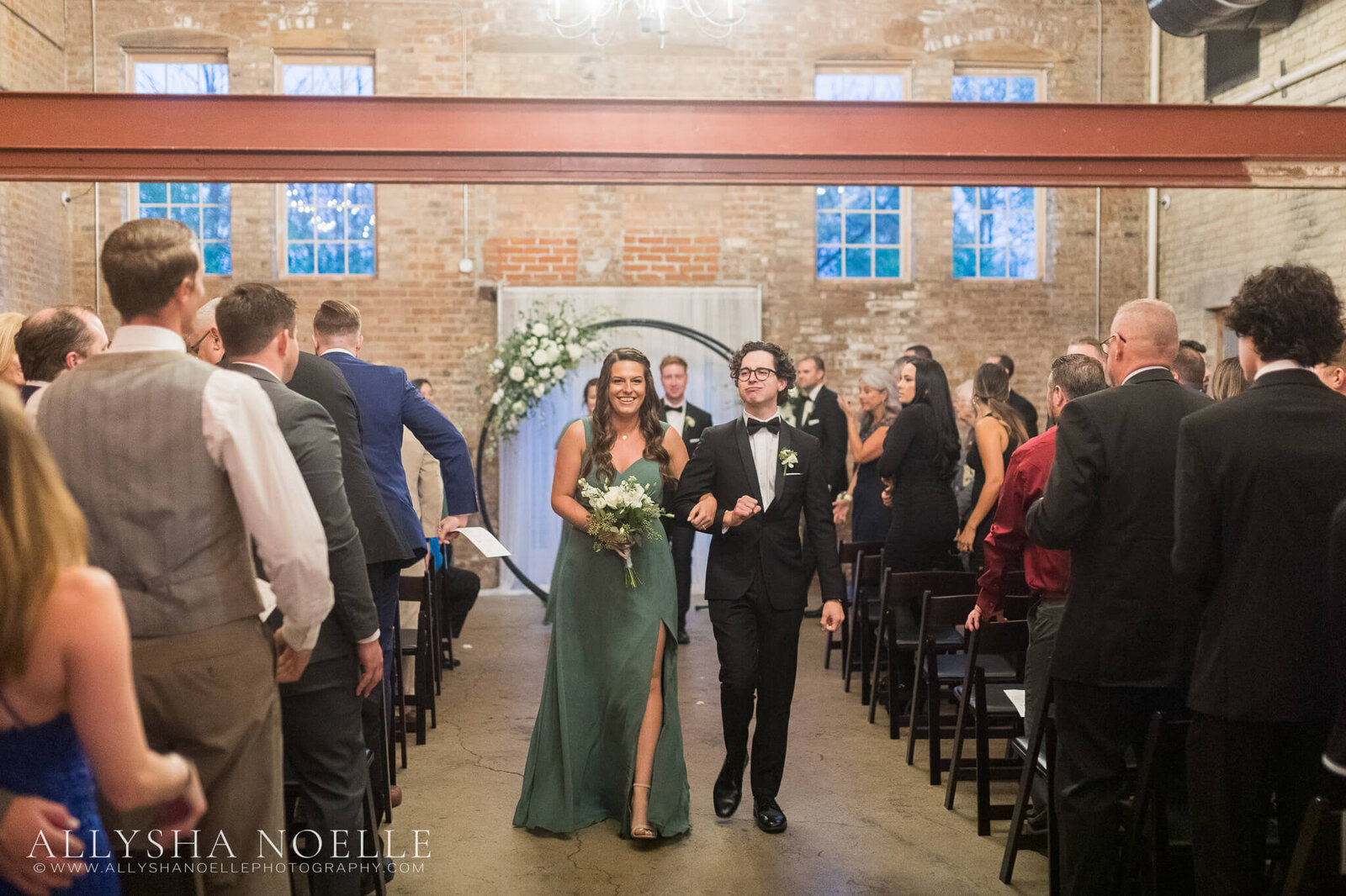 Wedding-at-The-Factory-on-Barclay-in-Milwaukee-0854