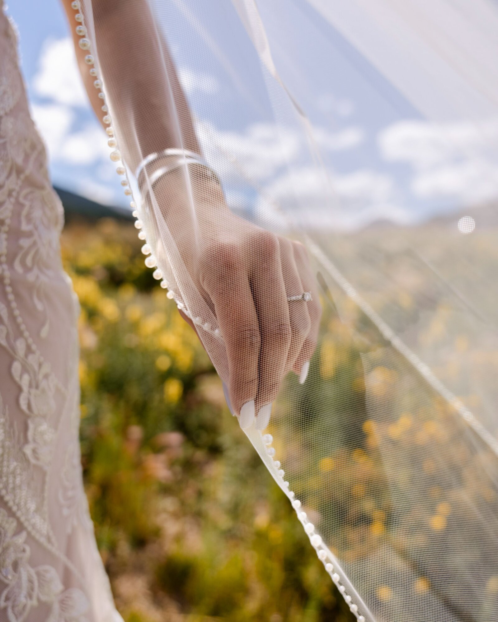 wedding photography colorado - veil