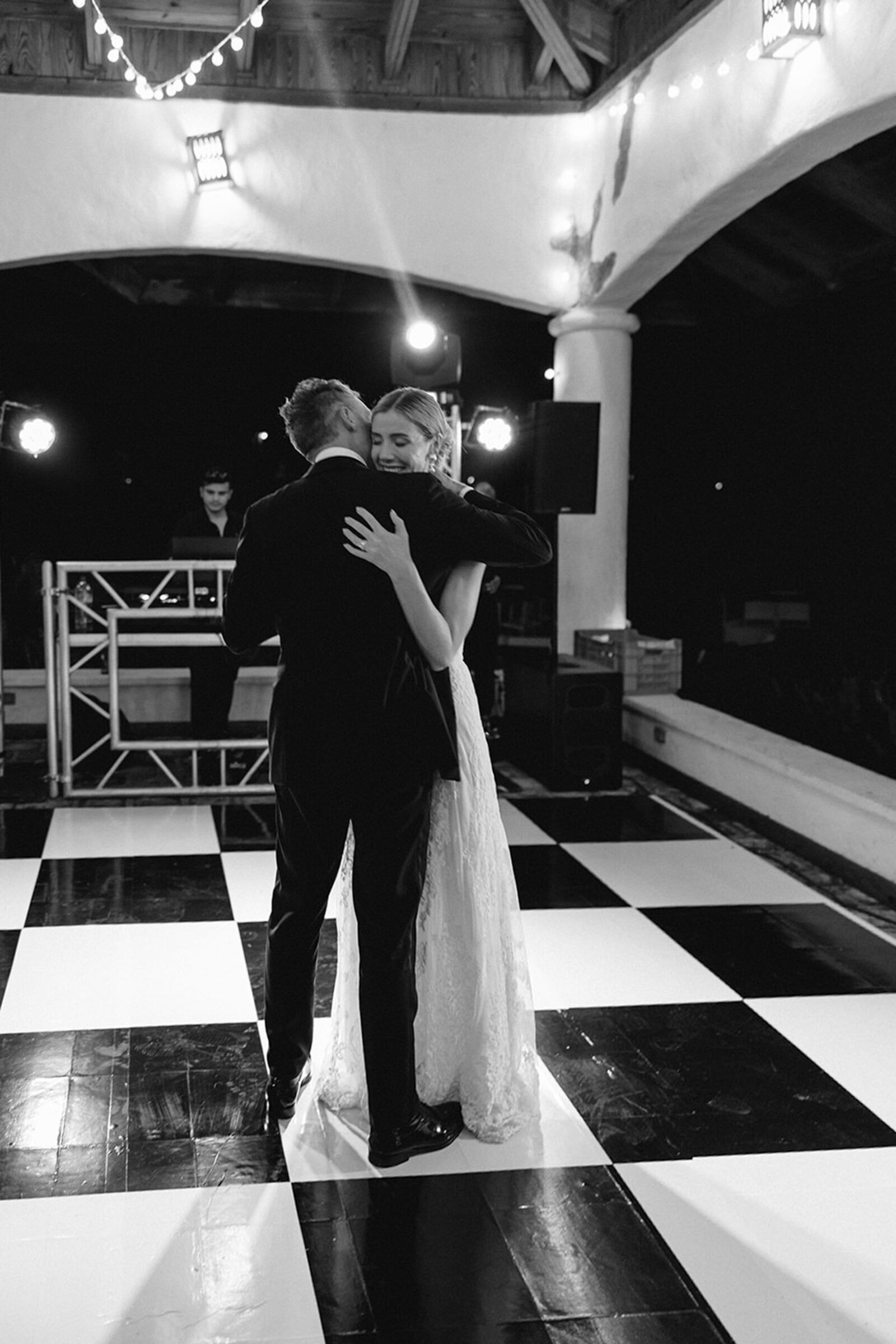 Altos-de-chavon-casa-de-campo-resort-dominican-republic-wedding-asia-pimentel-photography-L+L-82