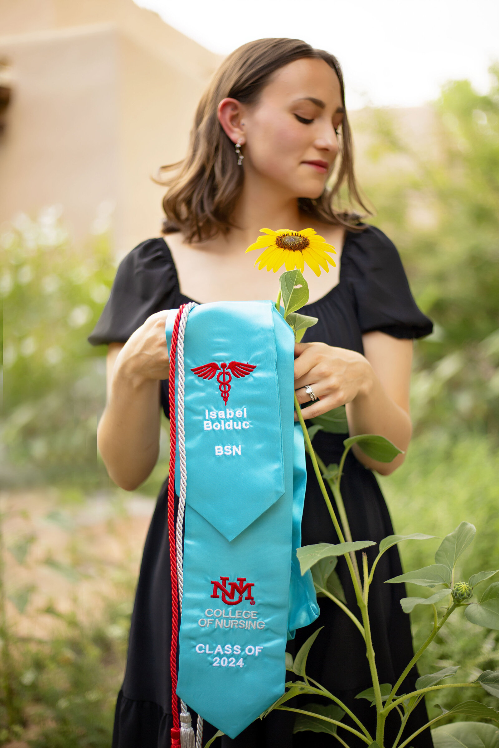 Nursing-grad-ABQ-photo-session-sunflower