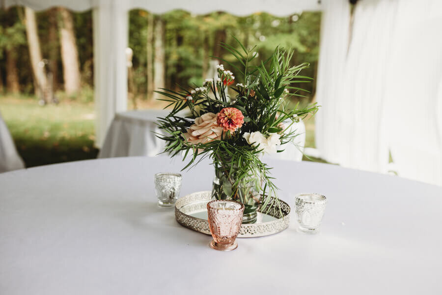 Sydnee Chaille wedding - table decoration