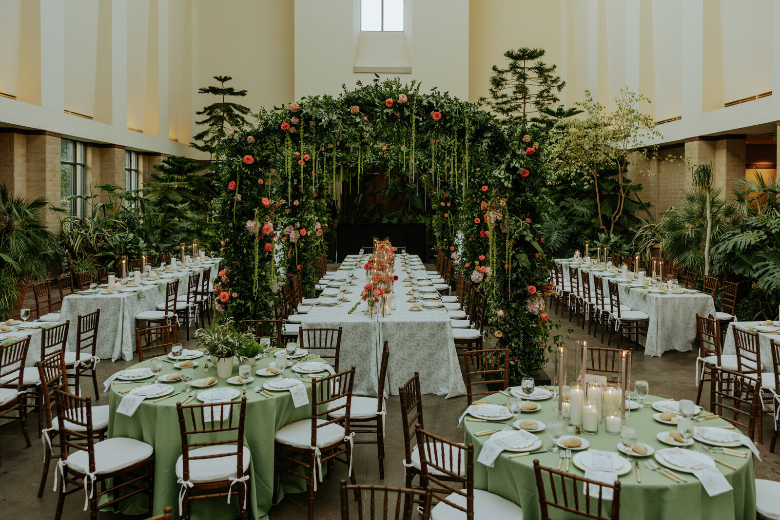 Lauritzen-Gardens-Wedding-402-Events-Julia & Connor  (48)