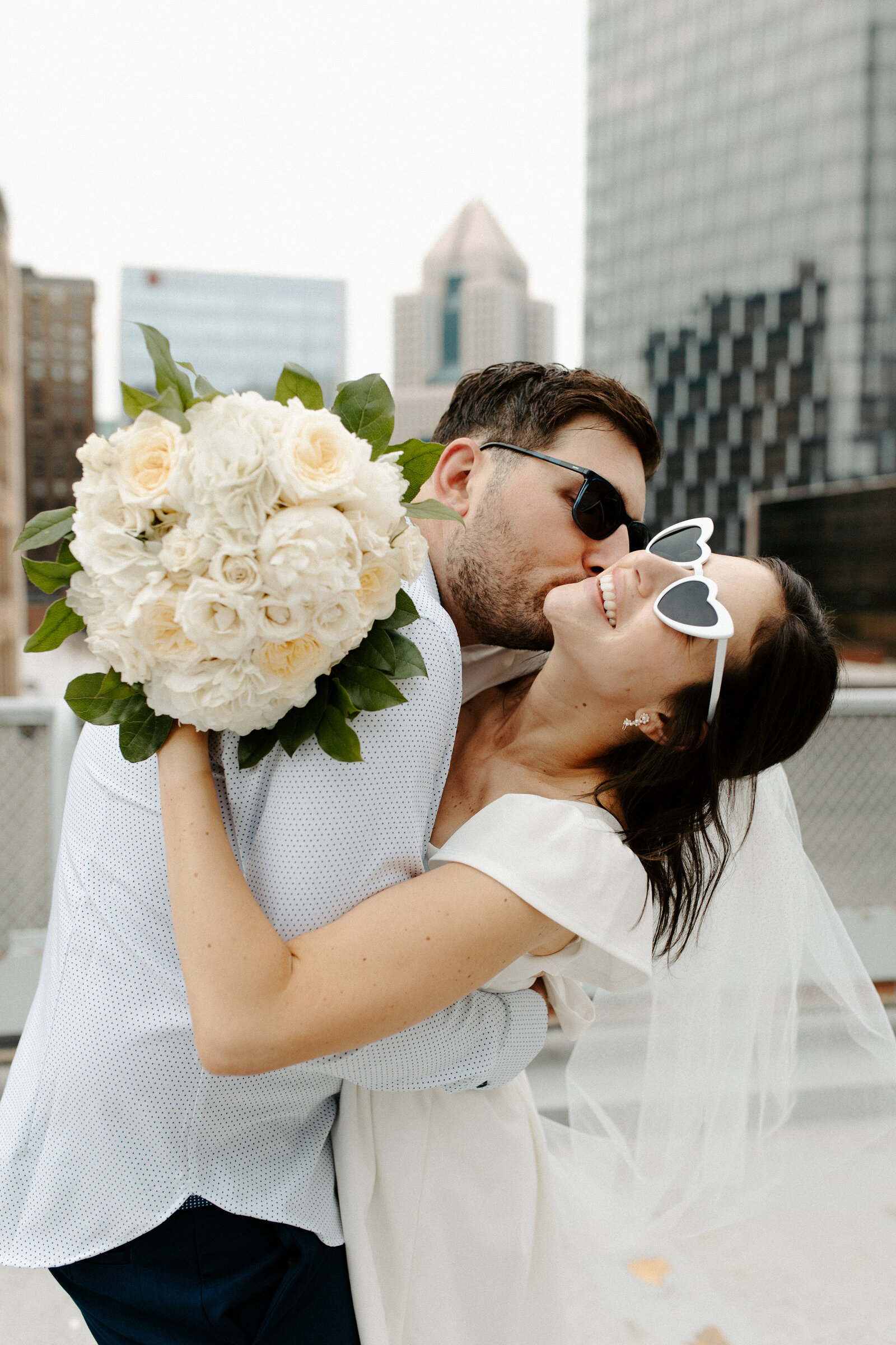 Blissfullybriphotography-pittsburgh-wedding-allegheny-county-courthouse-amanda-michael-032