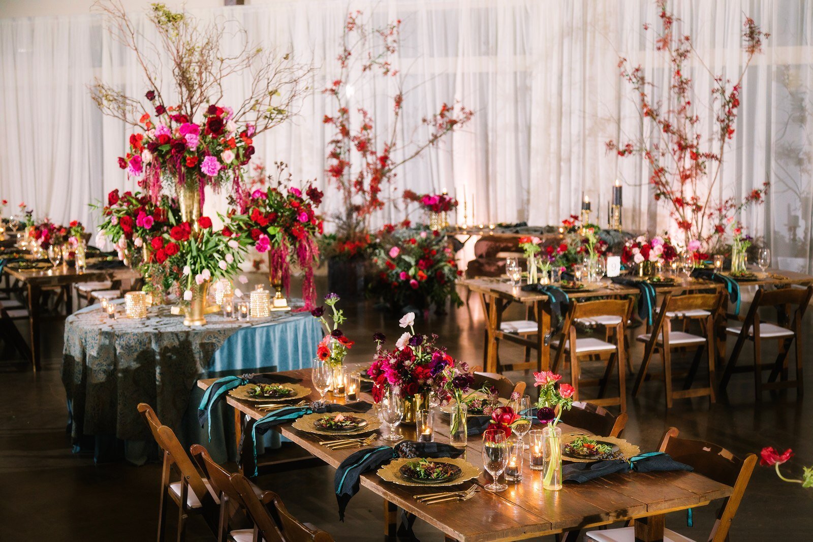 reception-tables-event-space-texas