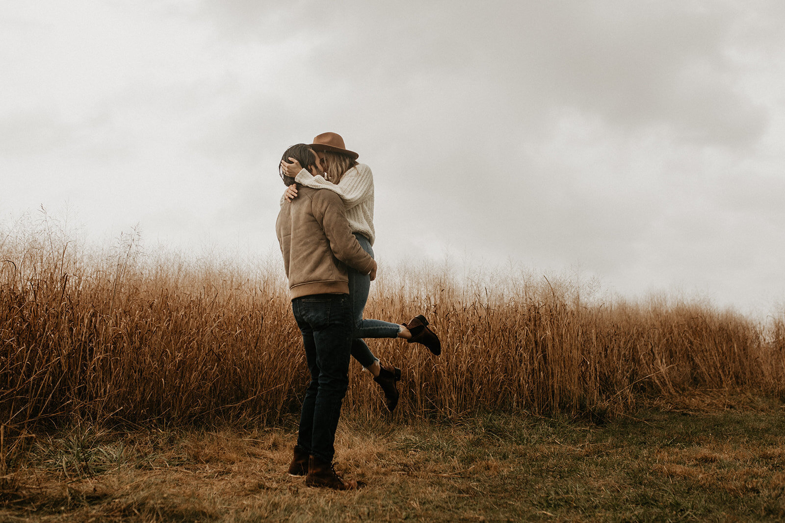 Melissa_Chris_Couples_Session_Sneak_Peek_11.11.20-41