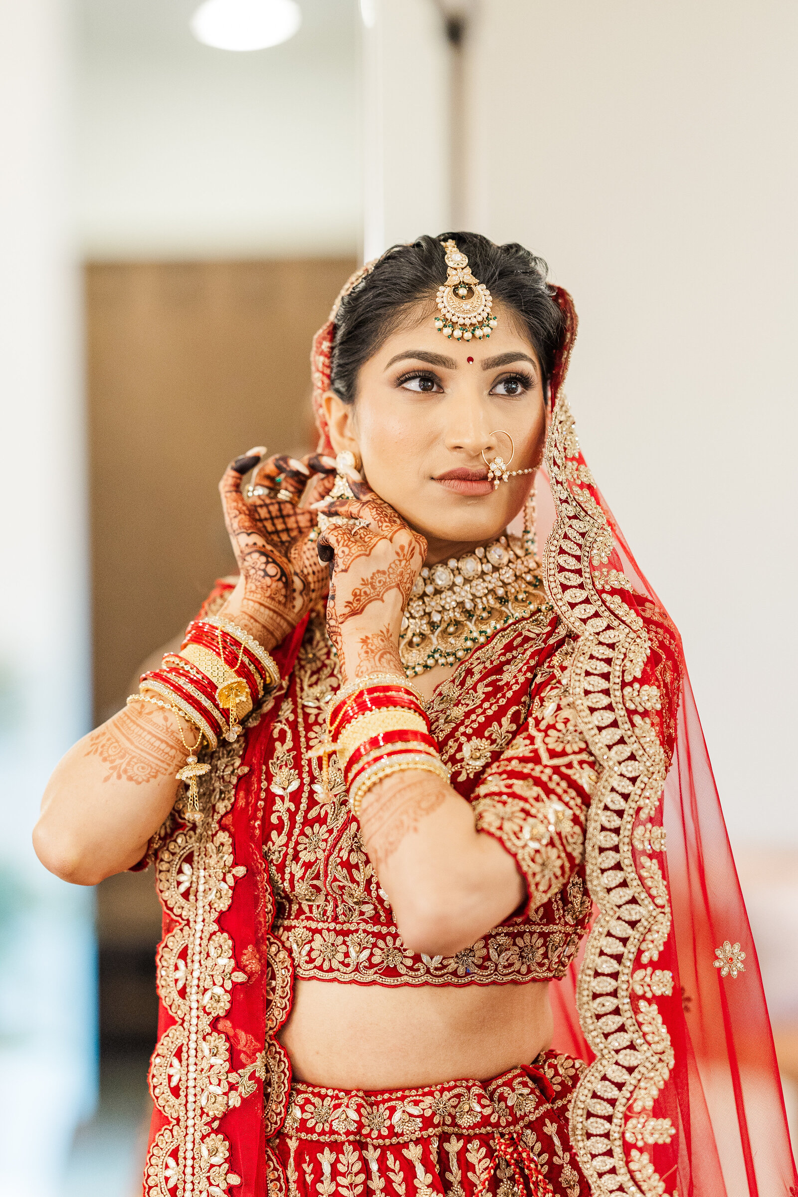 Dallas-bride-getting-ready-photography